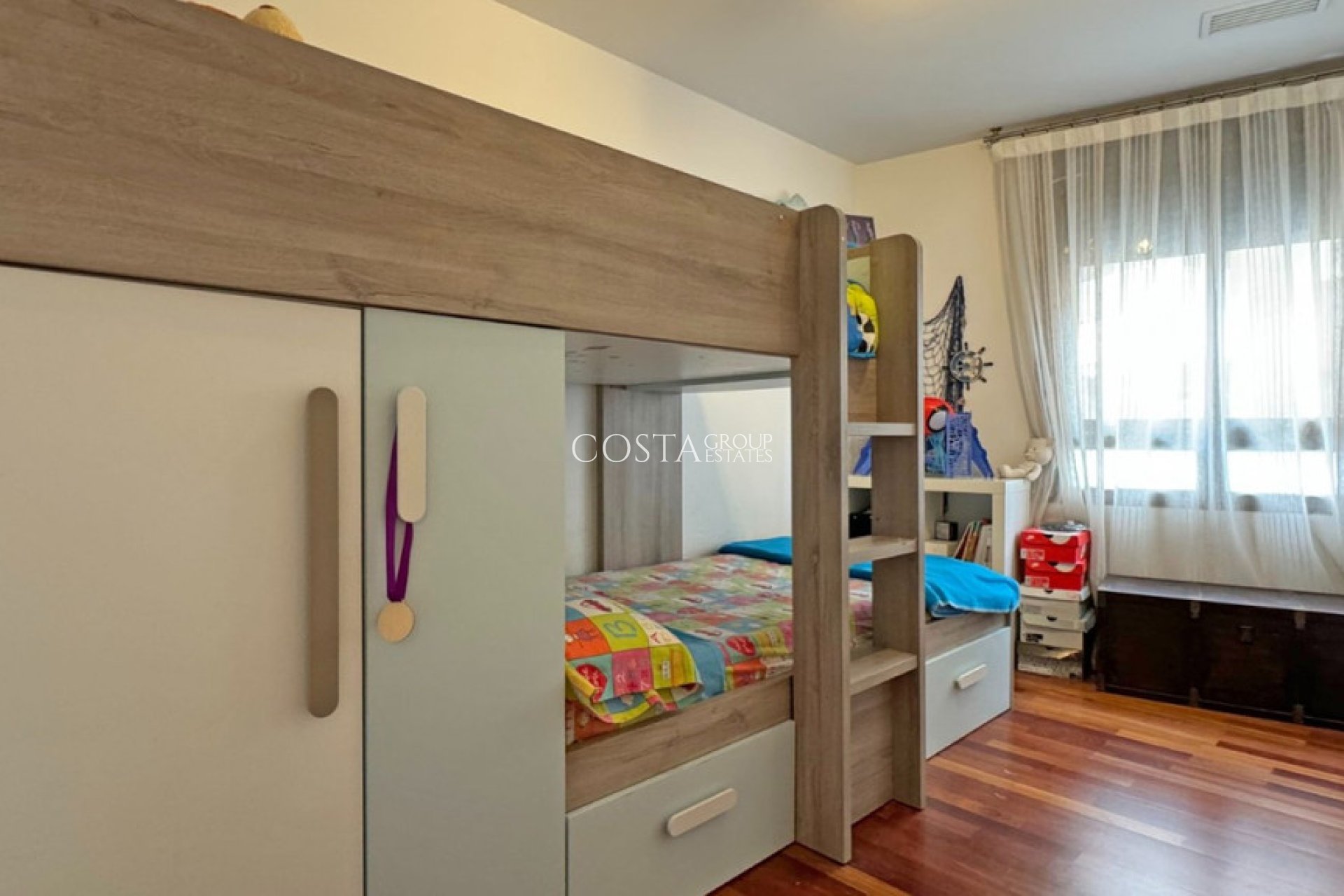 Herverkoop - Apartments -
Torrevieja - Playa del Cura