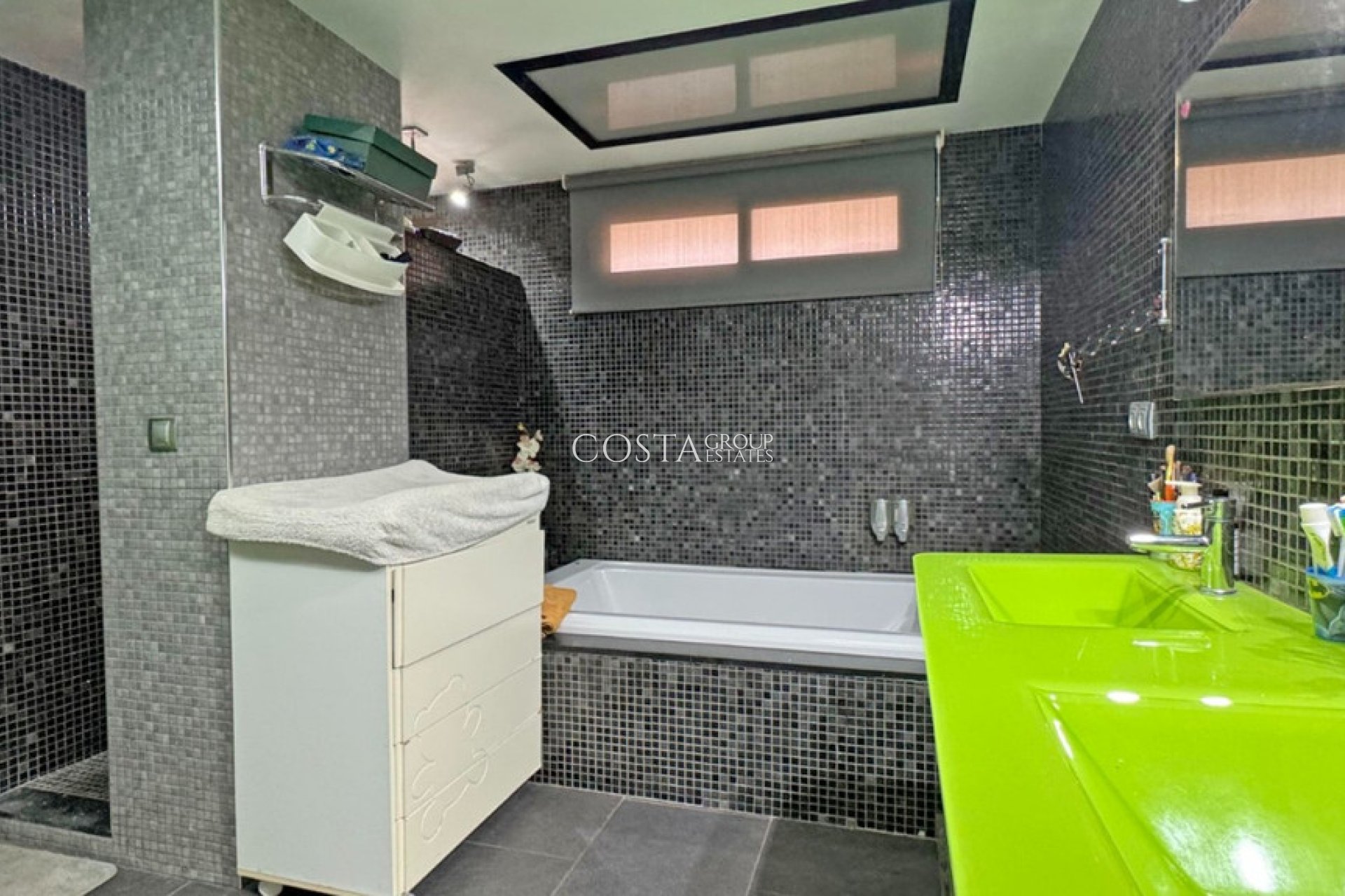 Herverkoop - Apartments -
Torrevieja - Playa del Cura