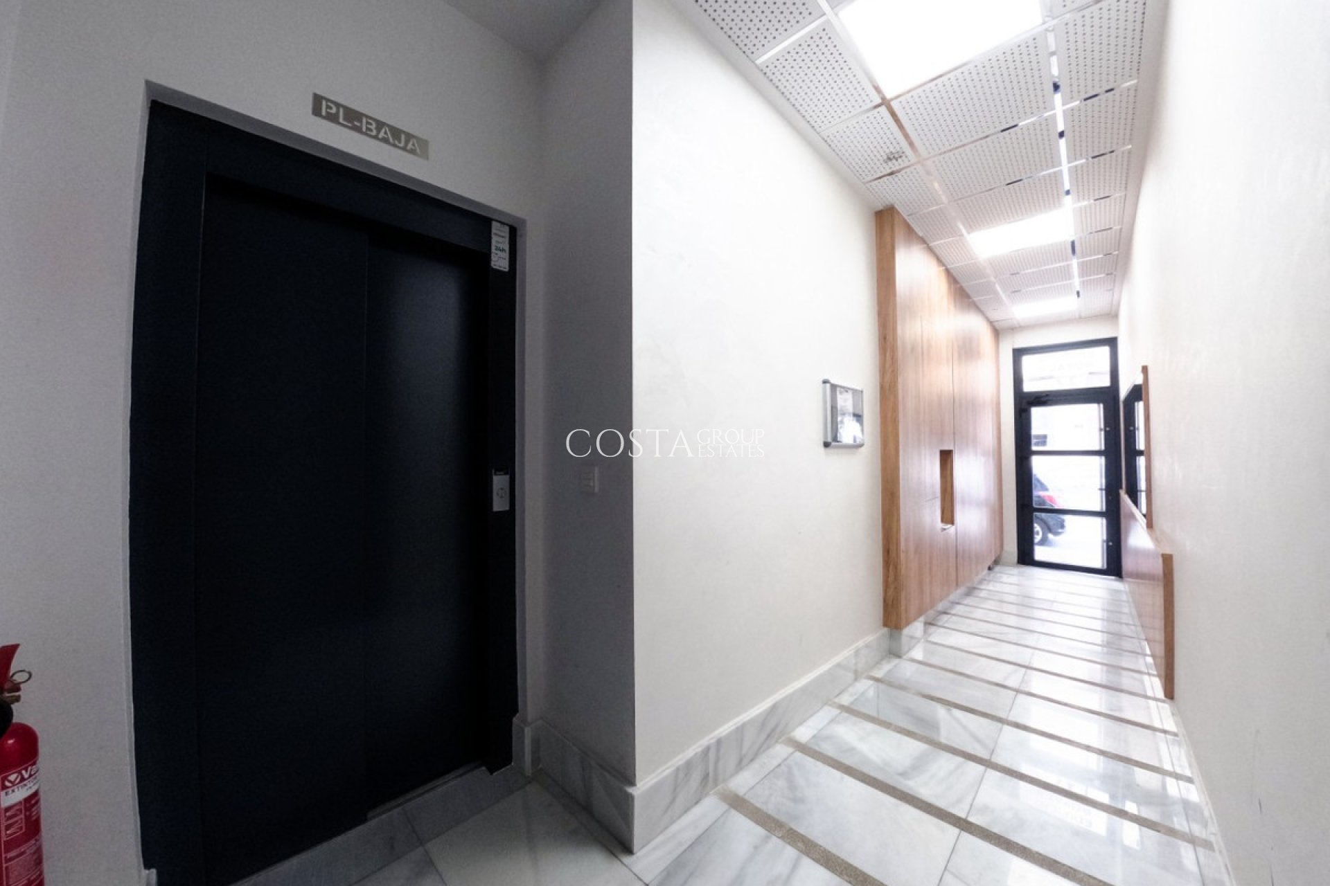 Herverkoop - Apartments -
Torrevieja - Playa del Cura