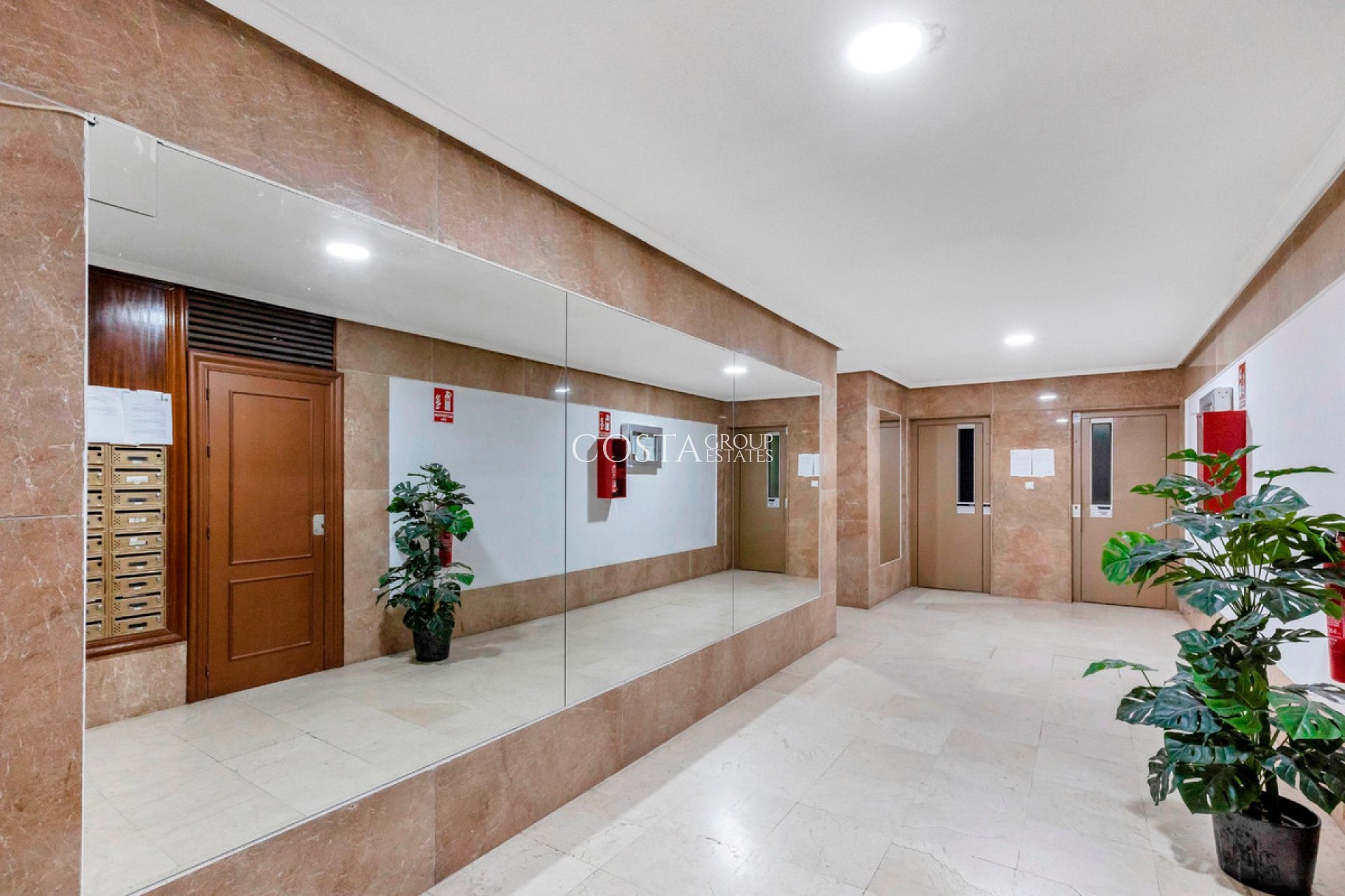 Herverkoop - Apartments -
Torrevieja - Playa del Cura