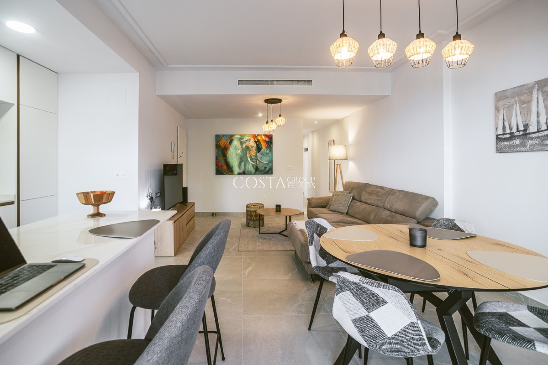 Herverkoop - Apartments -
Torrevieja - Playa del Cura