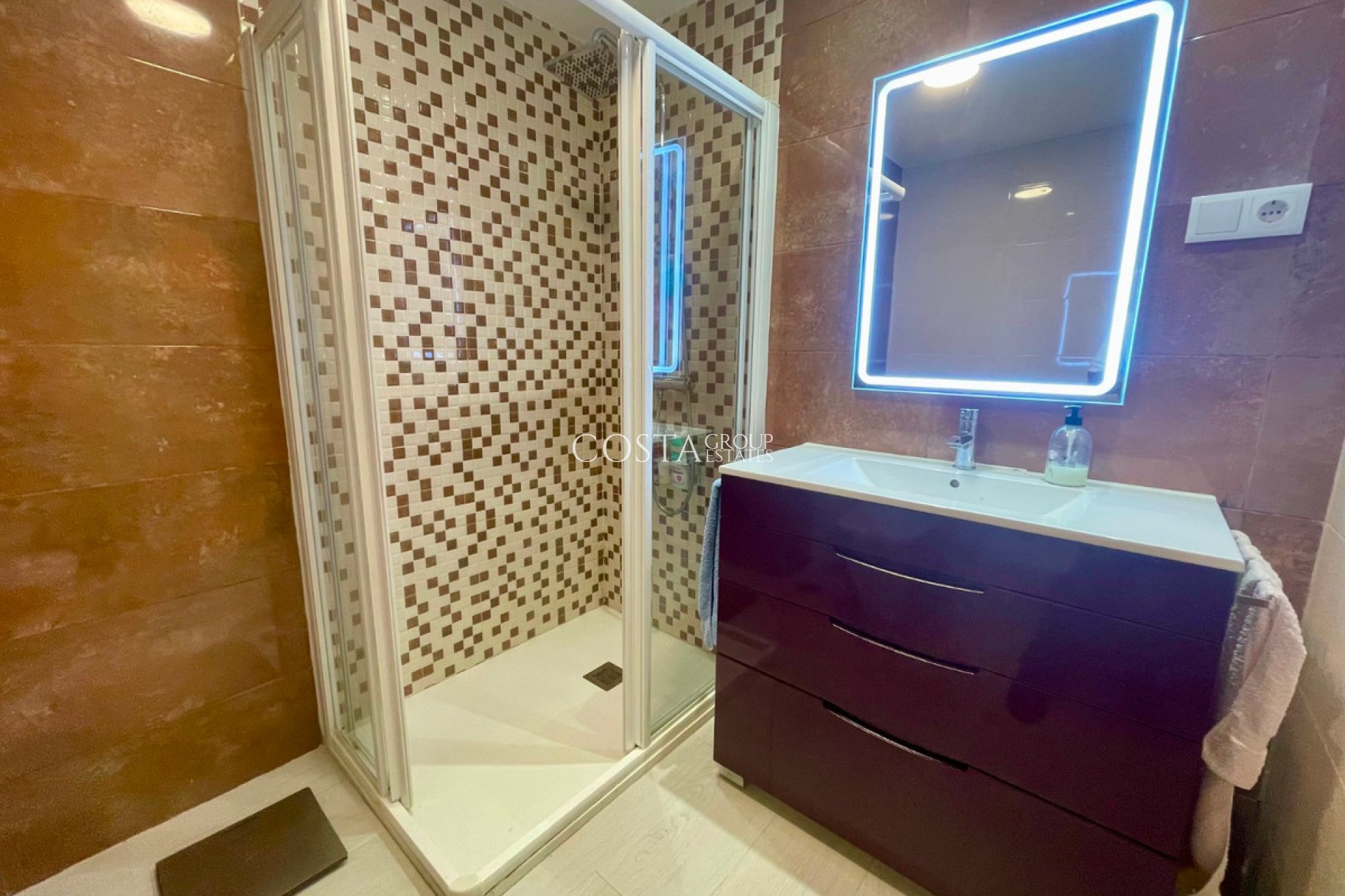 Herverkoop - Apartments -
Torrevieja - Playa del Cura