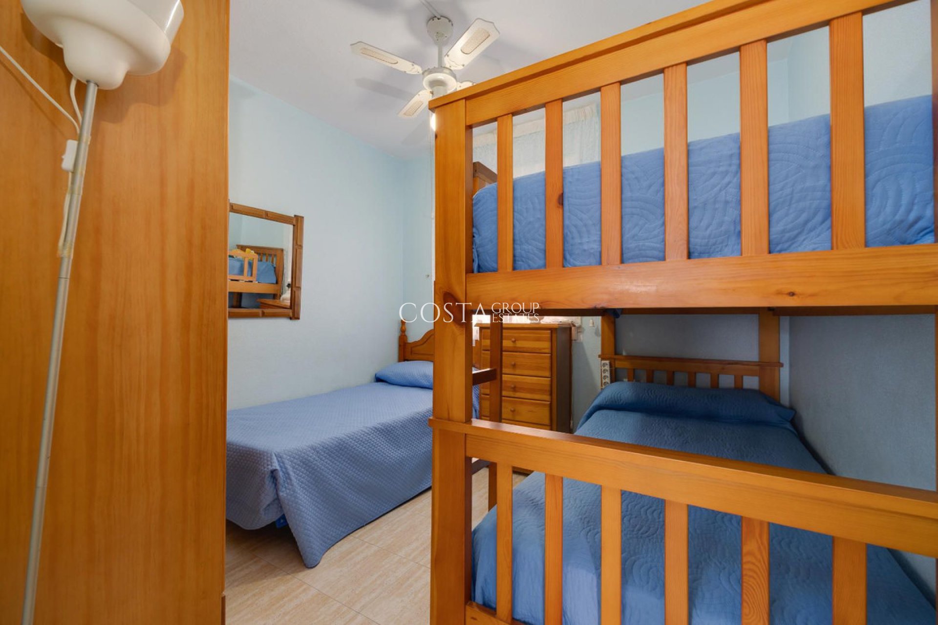 Herverkoop - Apartments -
Torrevieja - Playa del Cura