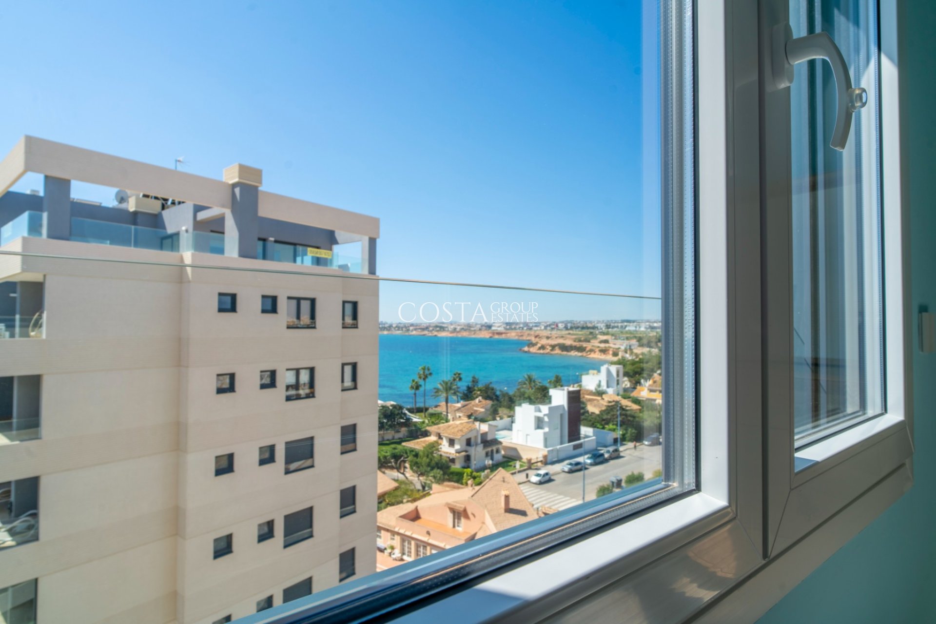 Herverkoop - Apartments -
Torrevieja - Punta Prima