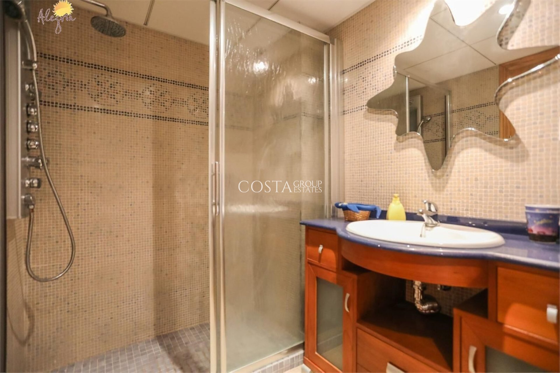 Herverkoop - Apartments -
Torrevieja - Torrevieja Centro