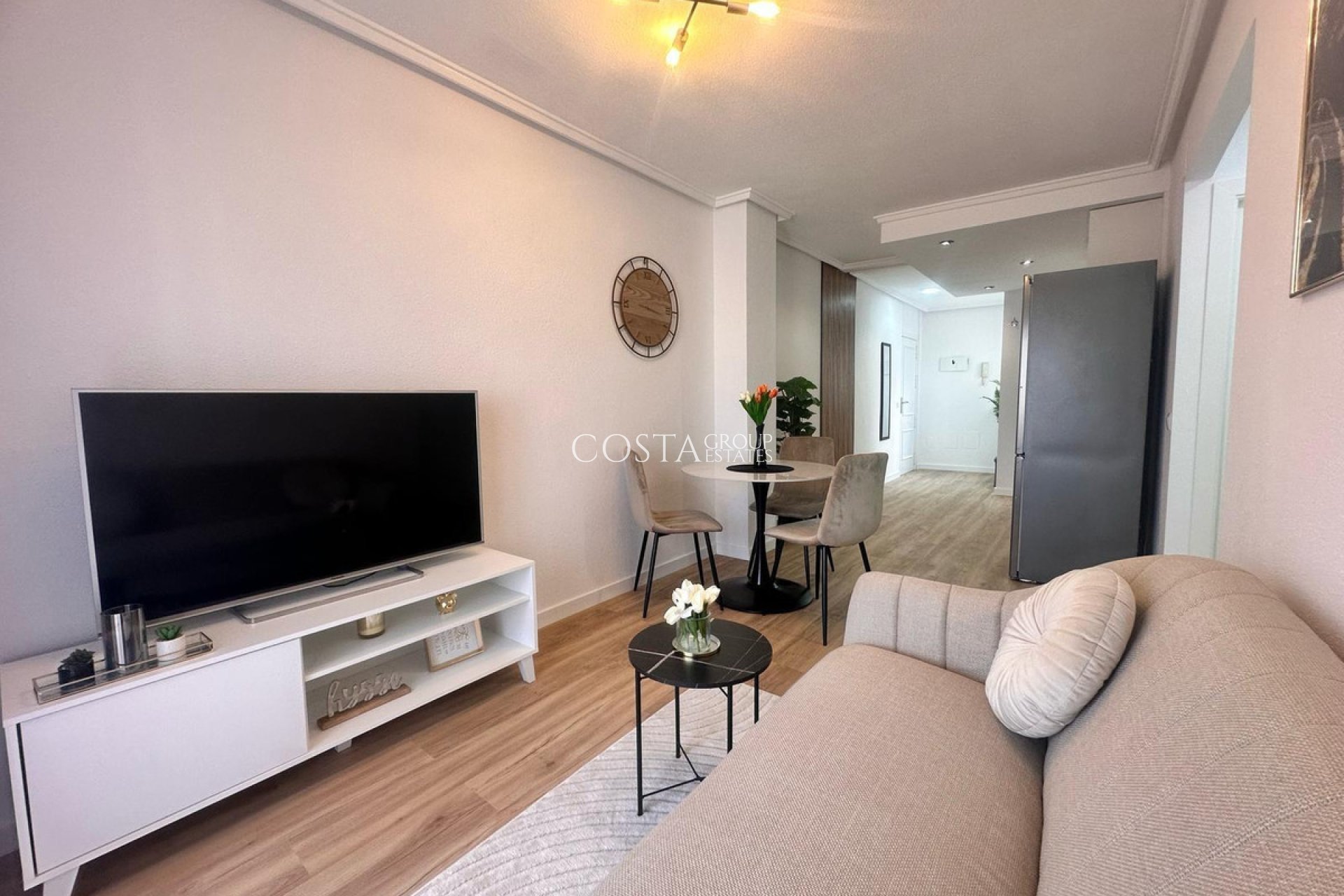 Herverkoop - Apartments -
Torrevieja - Torrevieja Centro