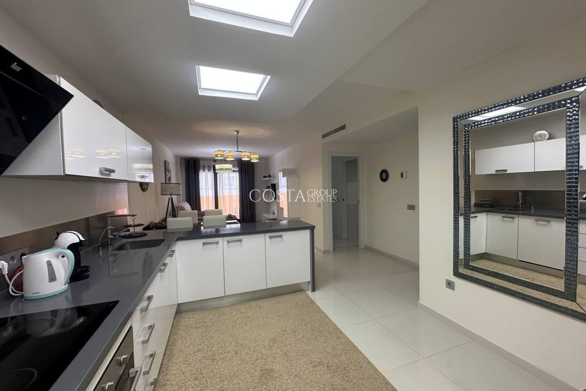 Herverkoop - Apartments -
Torrevieja - Torrevieja Centro