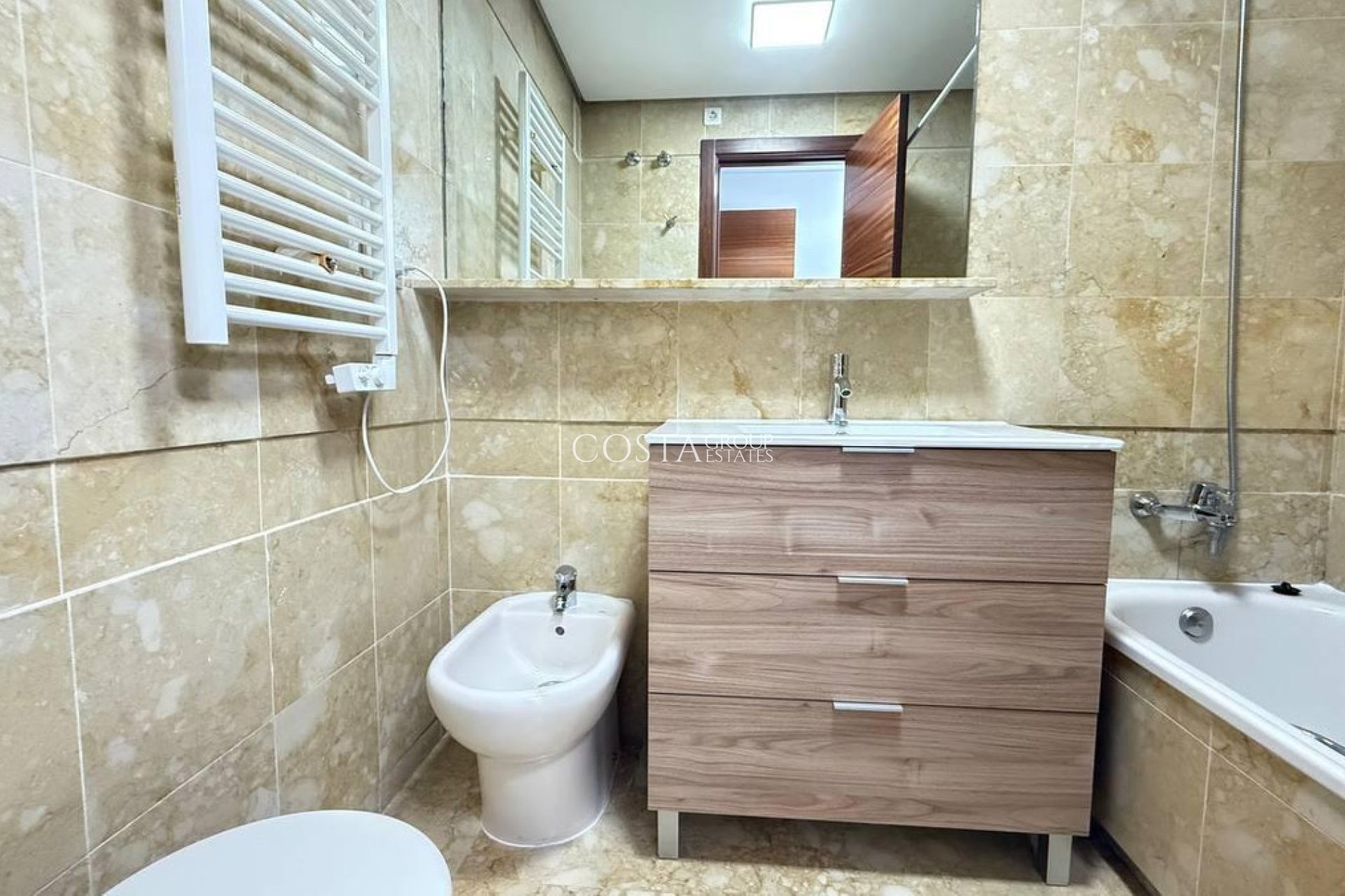 Herverkoop - Apartments -
Torrevieja - Torrevieja Centro