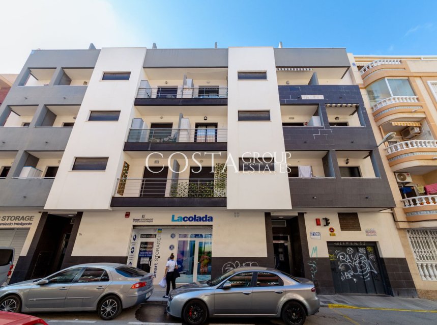 Herverkoop - Apartments -
Torrevieja - Torrevieja Centro