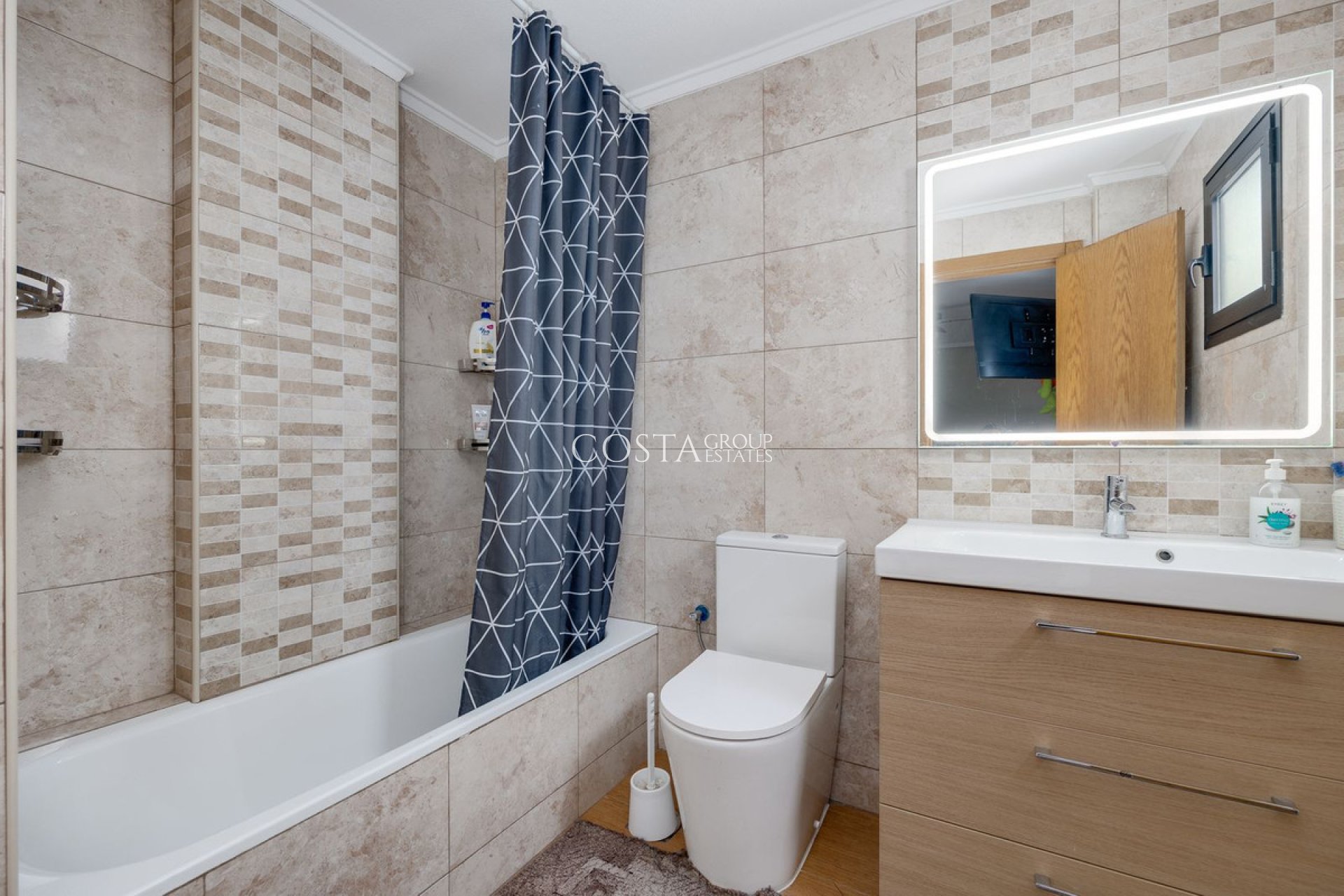 Herverkoop - Apartments -
Torrevieja - Torrevieja Centro