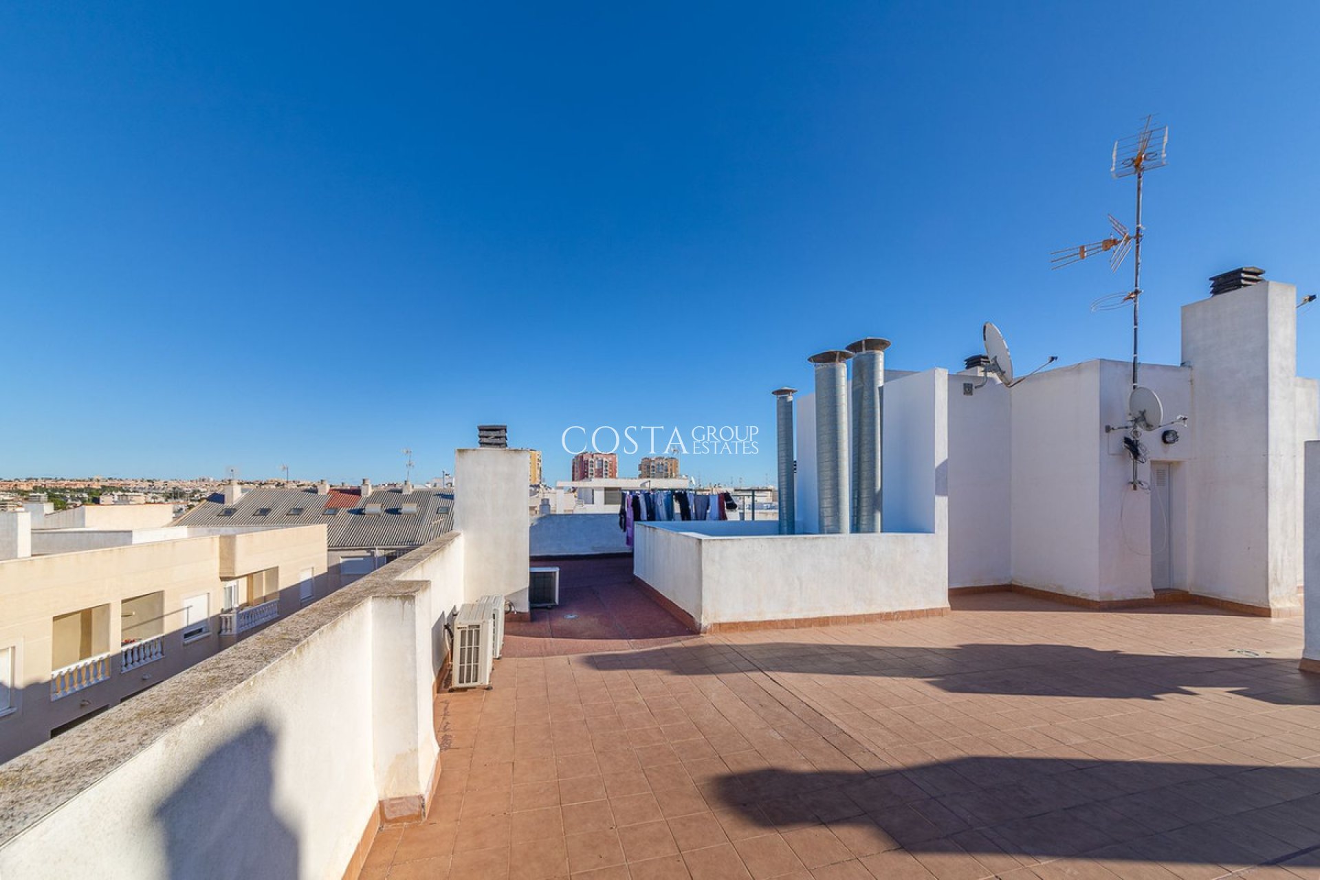 Herverkoop - Apartments -
Torrevieja - Torrevieja Centro