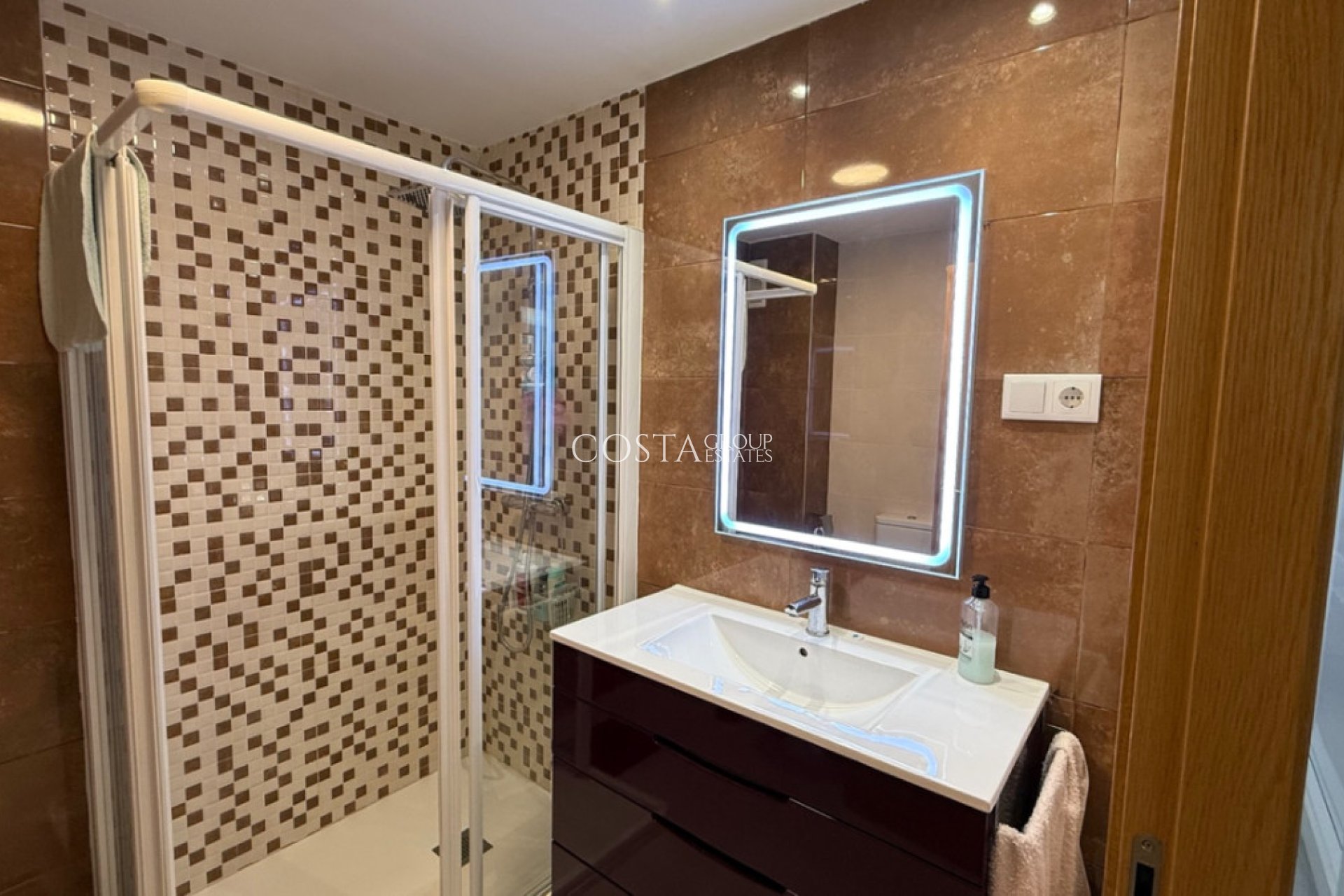Herverkoop - Apartments -
Torrevieja - Torrevieja Centro