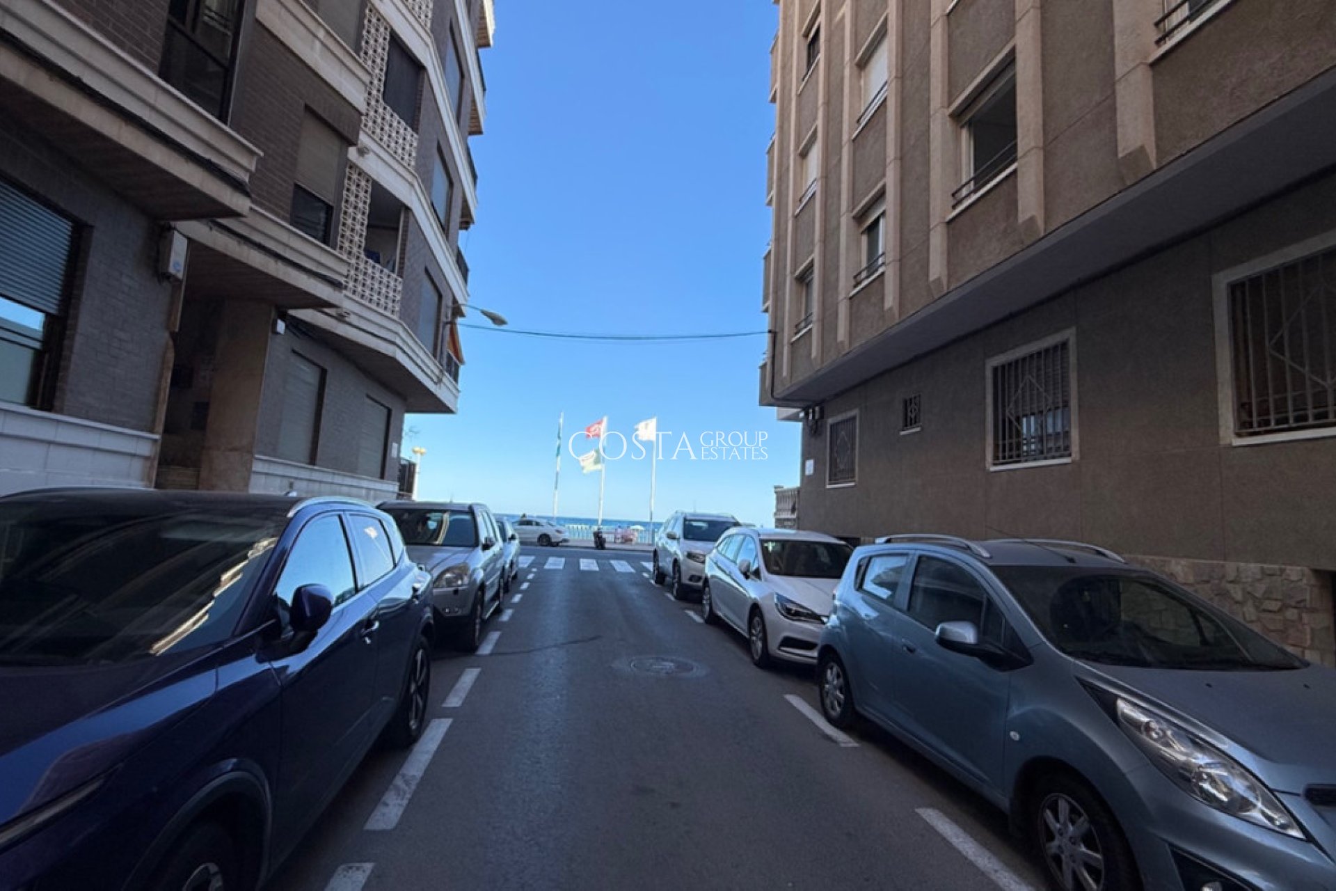 Herverkoop - Apartments -
Torrevieja - Torrevieja Centro