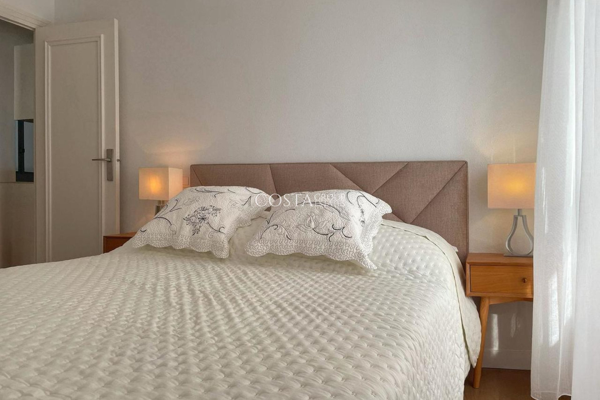 Herverkoop - Apartments -
Torrevieja - Torrevieja Centro