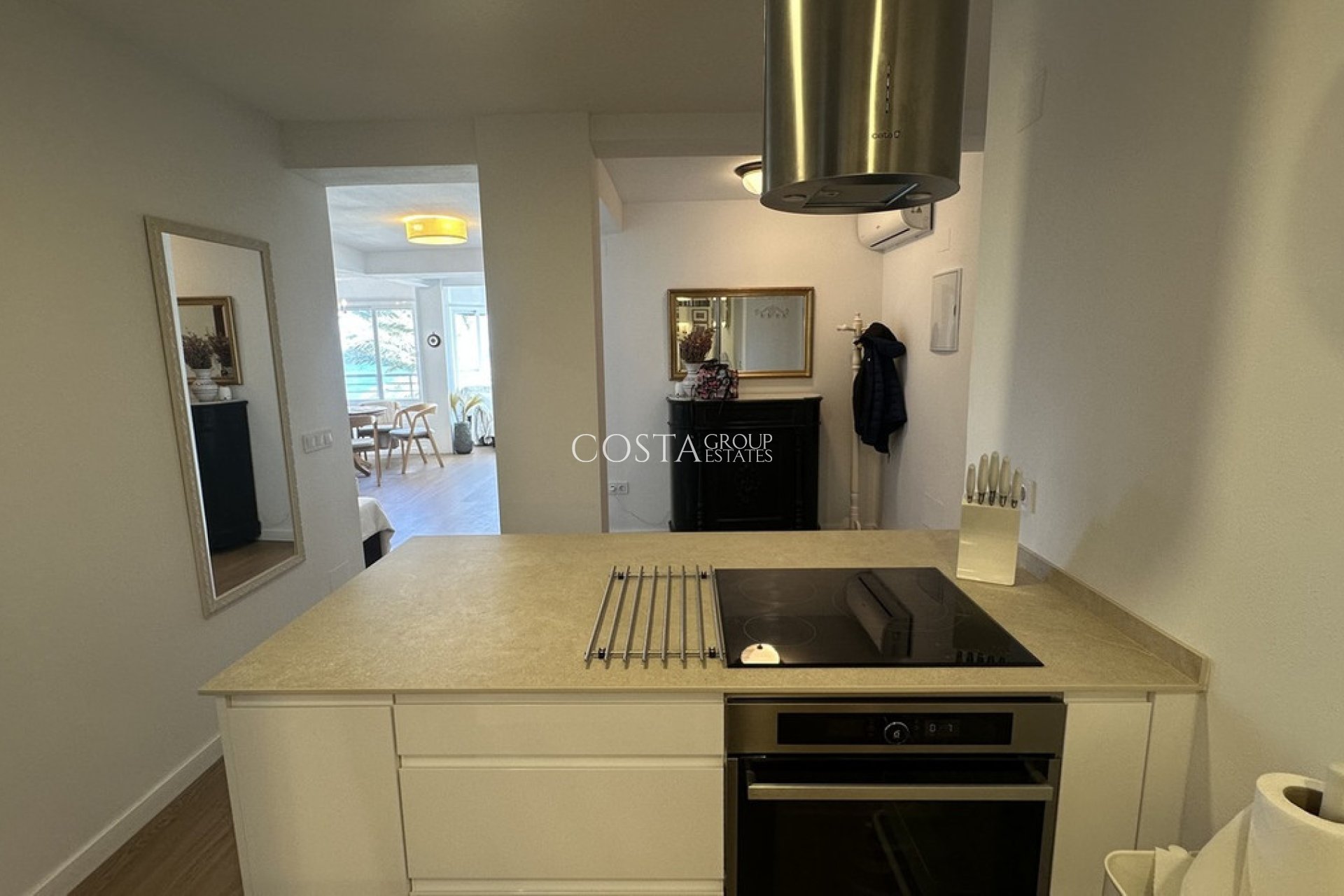 Herverkoop - Apartments -
Torrevieja - Torrevieja Centro