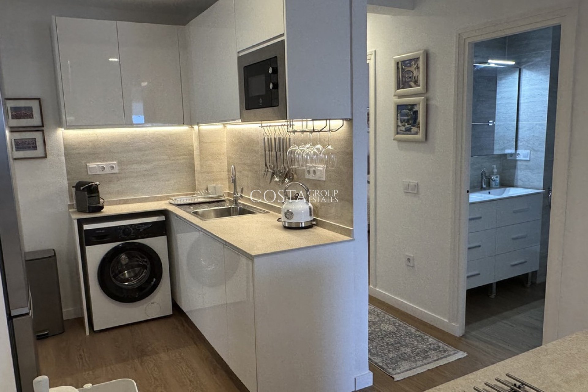 Herverkoop - Apartments -
Torrevieja - Torrevieja Centro