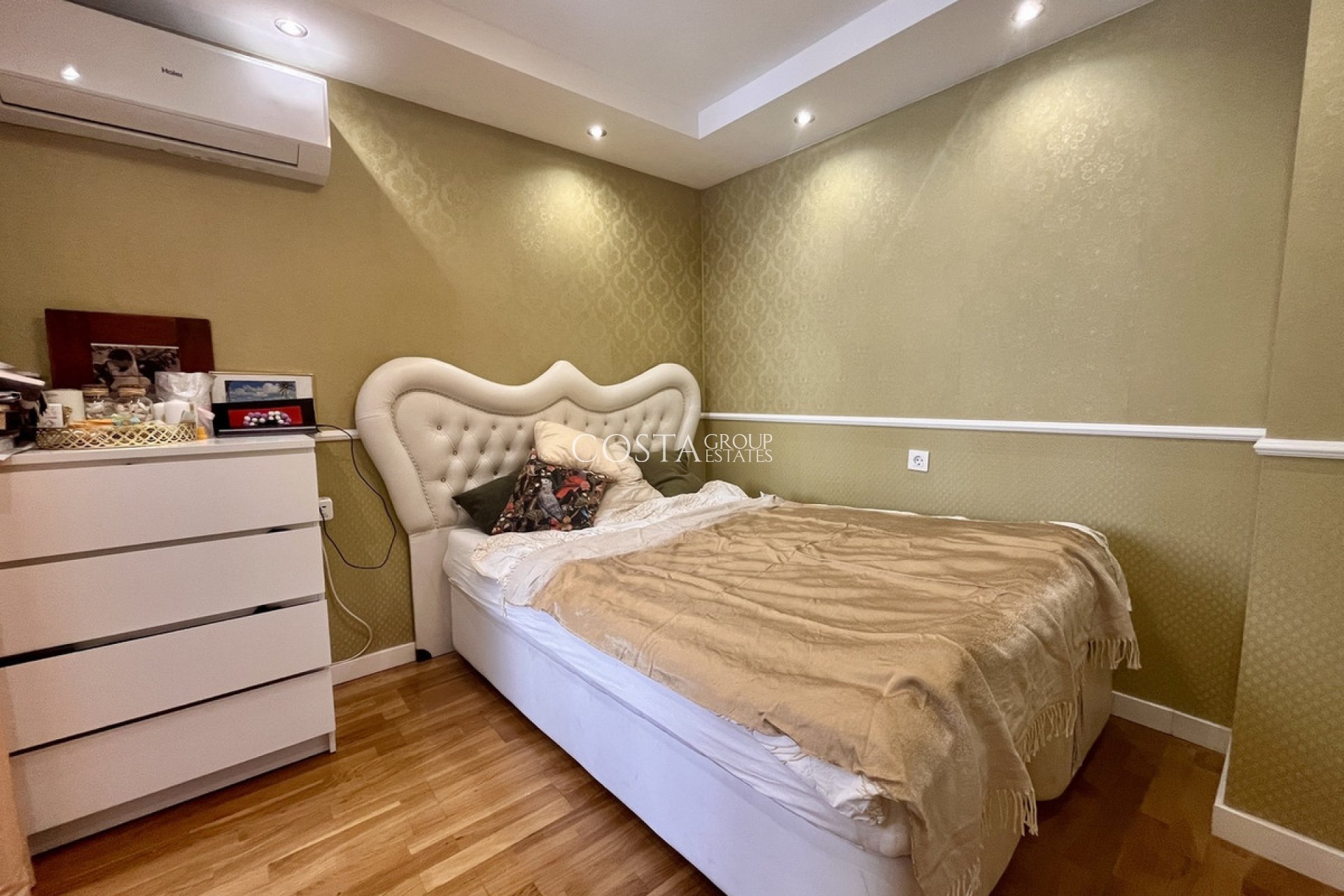 Herverkoop - Apartments -
Torrevieja - Torrevieja Centro