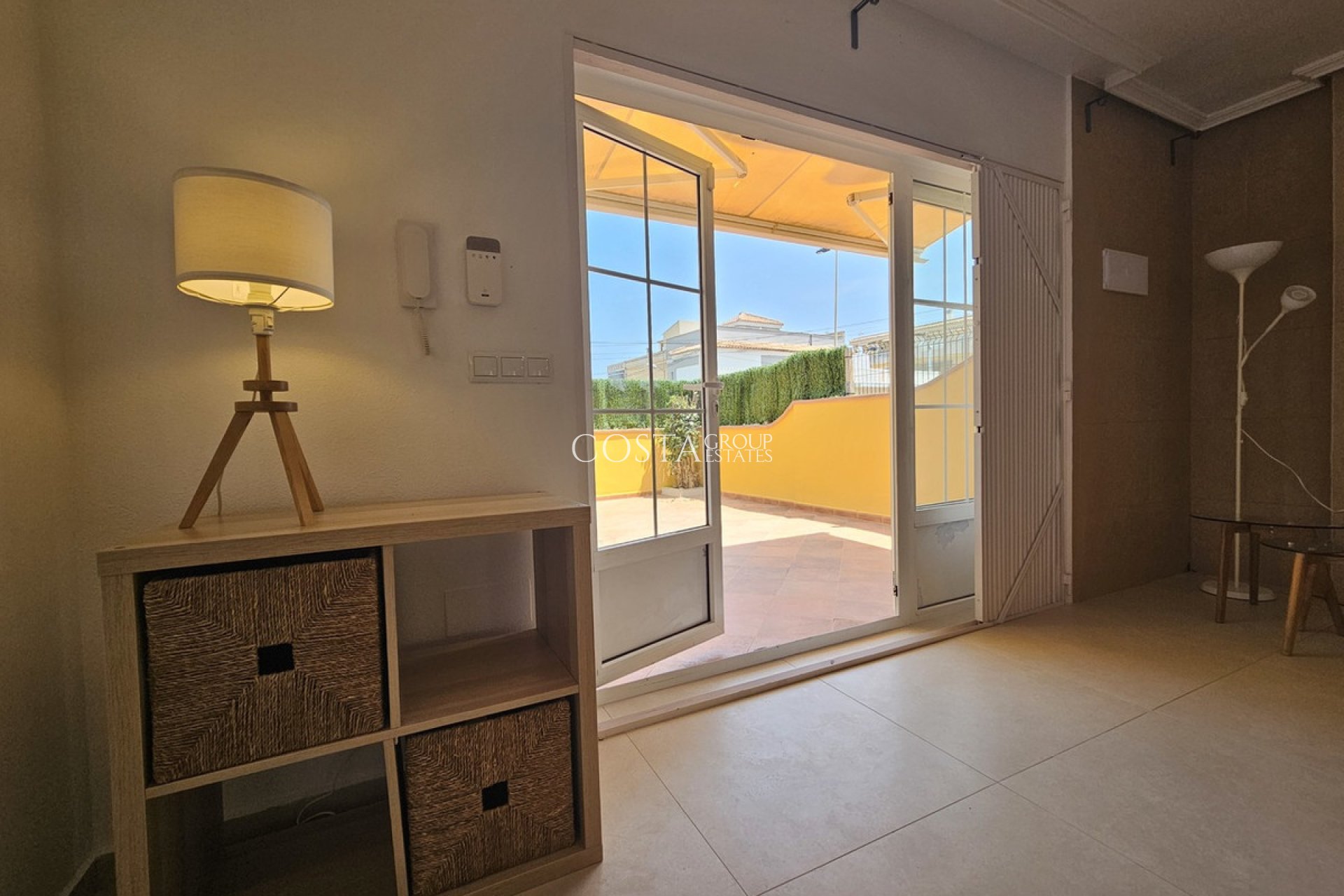 Herverkoop - Apartments -
Torrevieja - Torrevieja Centro