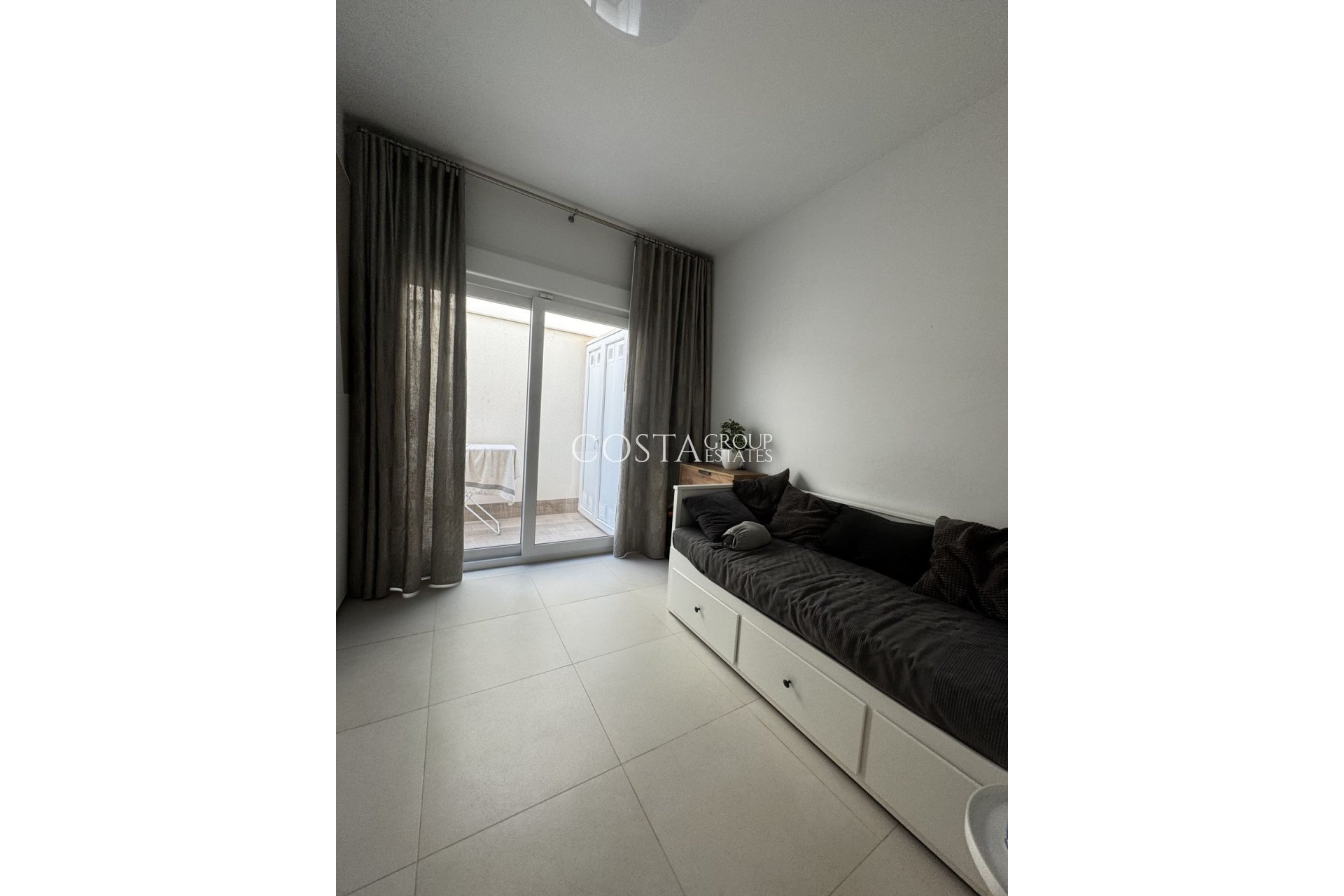 Herverkoop - Apartments -
Torrevieja - Torrevieja Centro