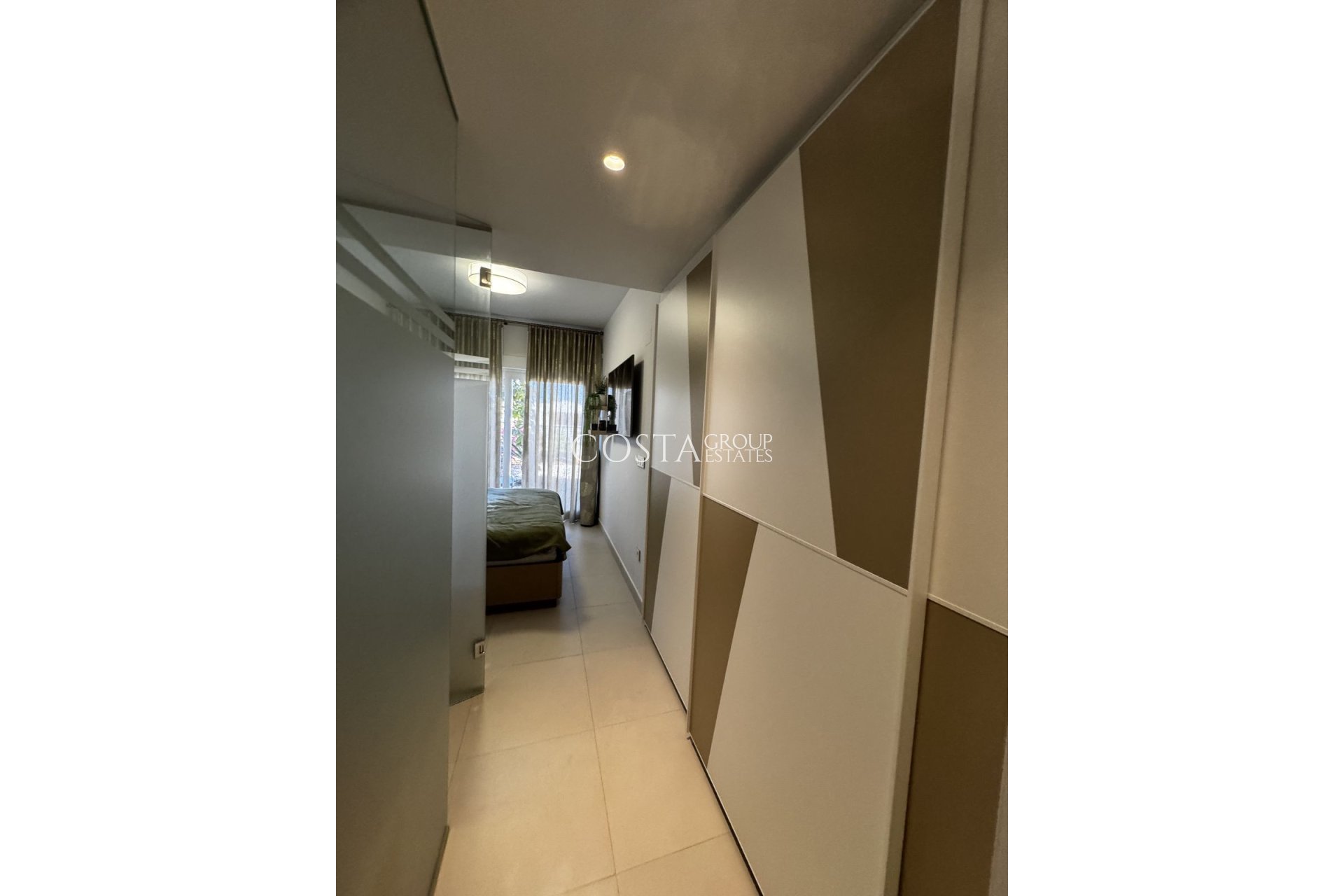 Herverkoop - Apartments -
Torrevieja - Torrevieja Centro