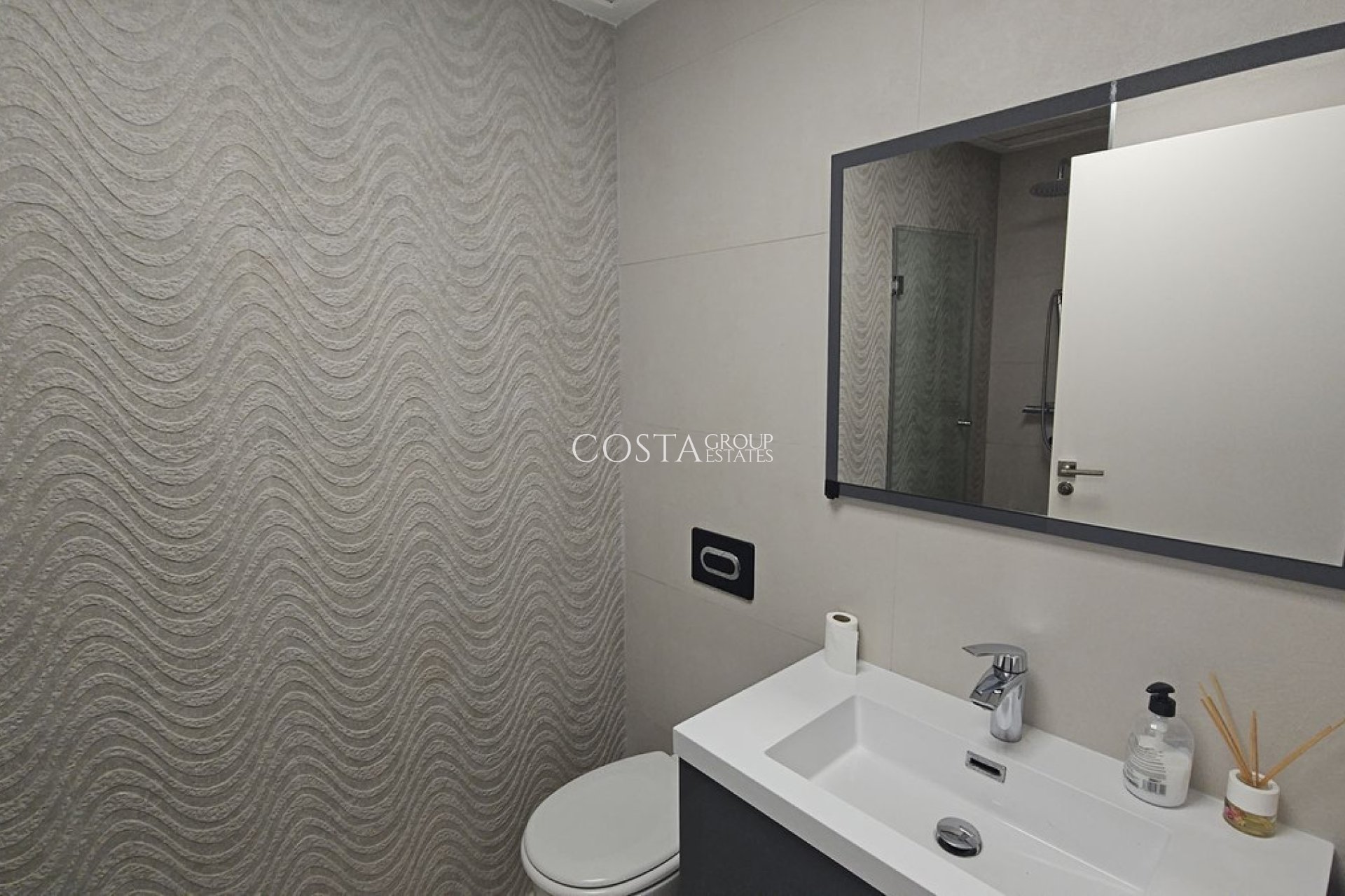Herverkoop - Apartments -
Torrevieja - Torrevieja Centro
