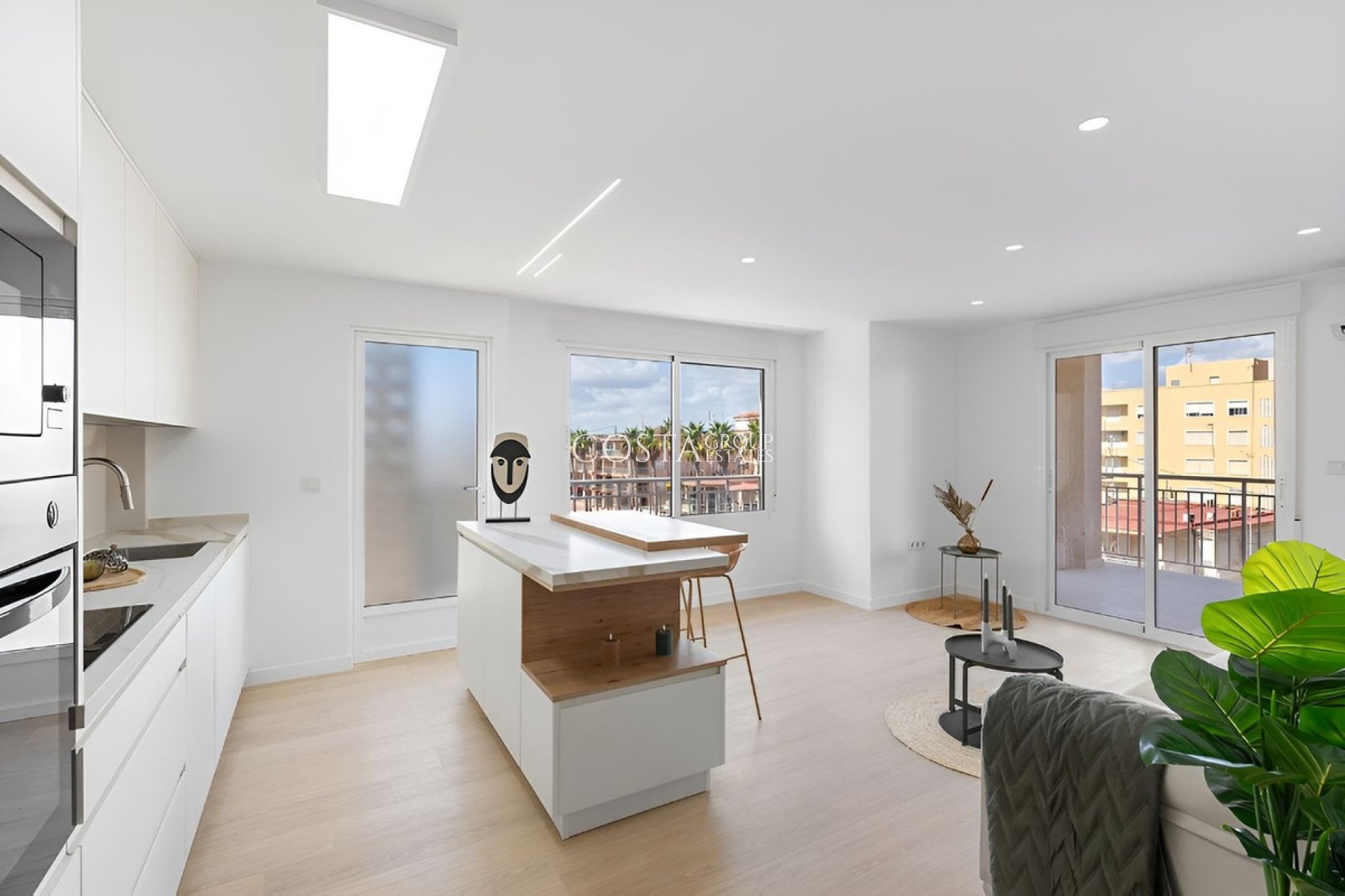 Herverkoop - Apartments -
Torrevieja - Torrevieja Centro