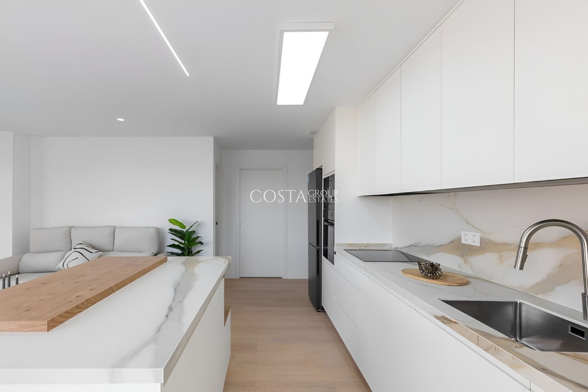 Herverkoop - Apartments -
Torrevieja - Torrevieja Centro