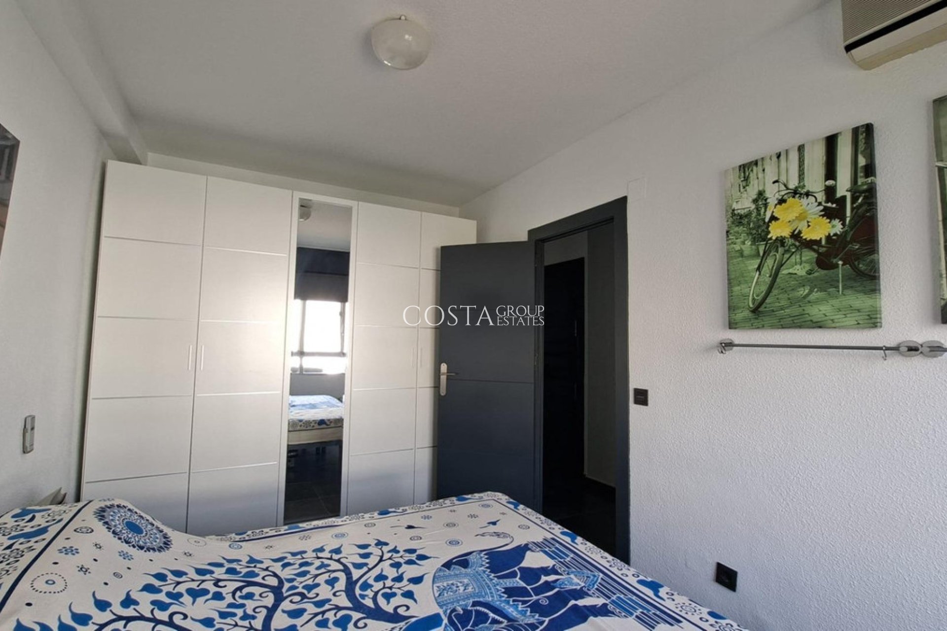 Herverkoop - Apartments -
Torrevieja - Torrevieja Centro