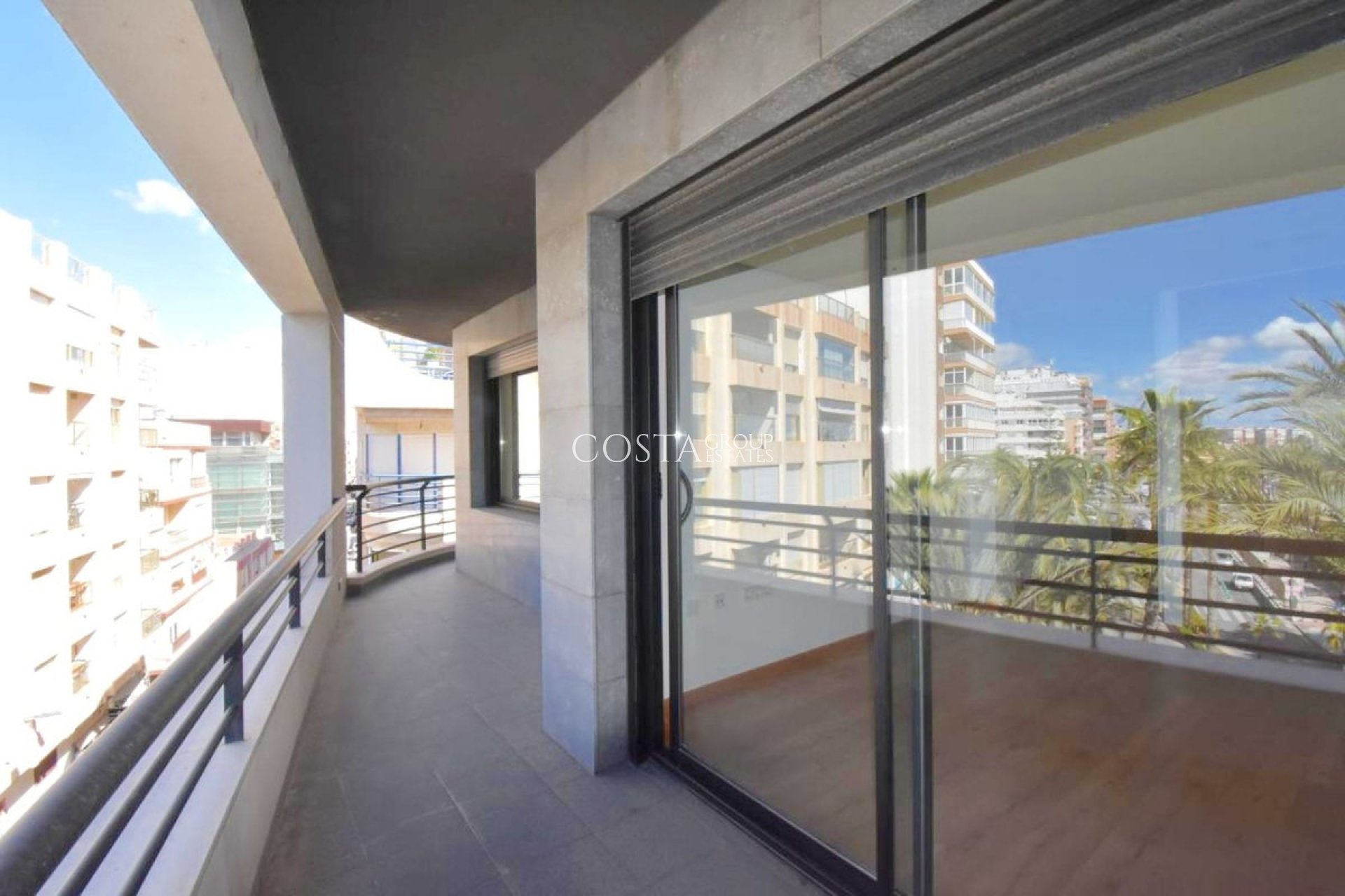 Herverkoop - Apartments -
Torrevieja - Torrevieja Centro