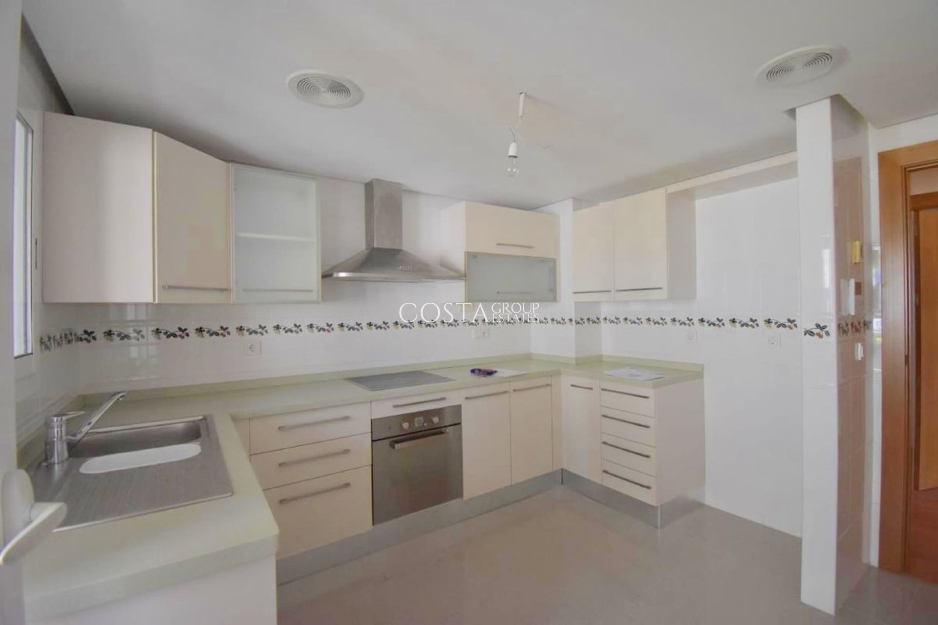 Herverkoop - Apartments -
Torrevieja - Torrevieja Centro