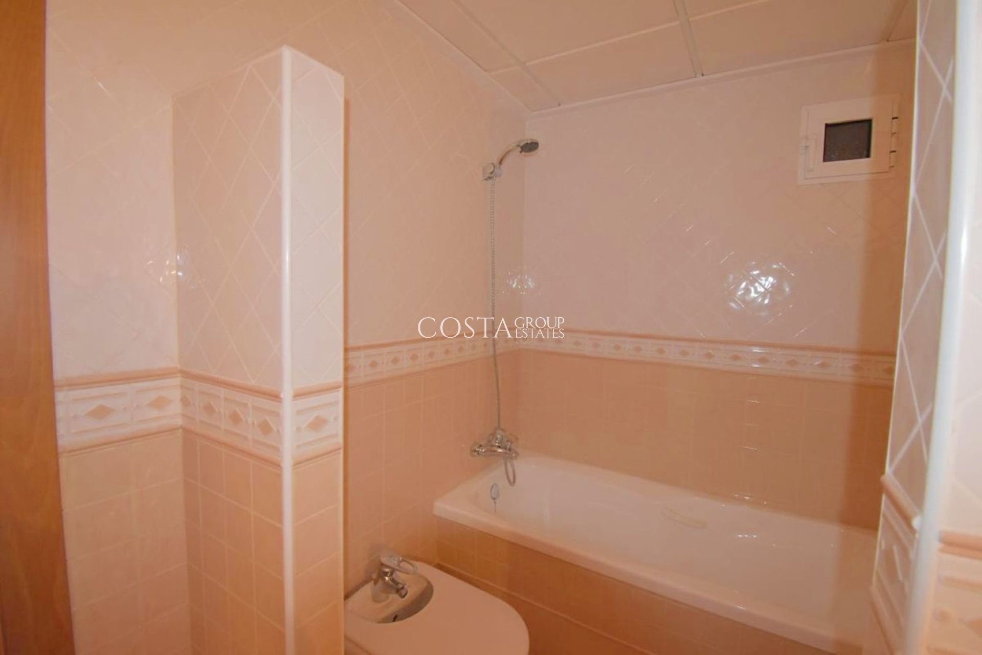 Herverkoop - Apartments -
Torrevieja - Torrevieja Centro