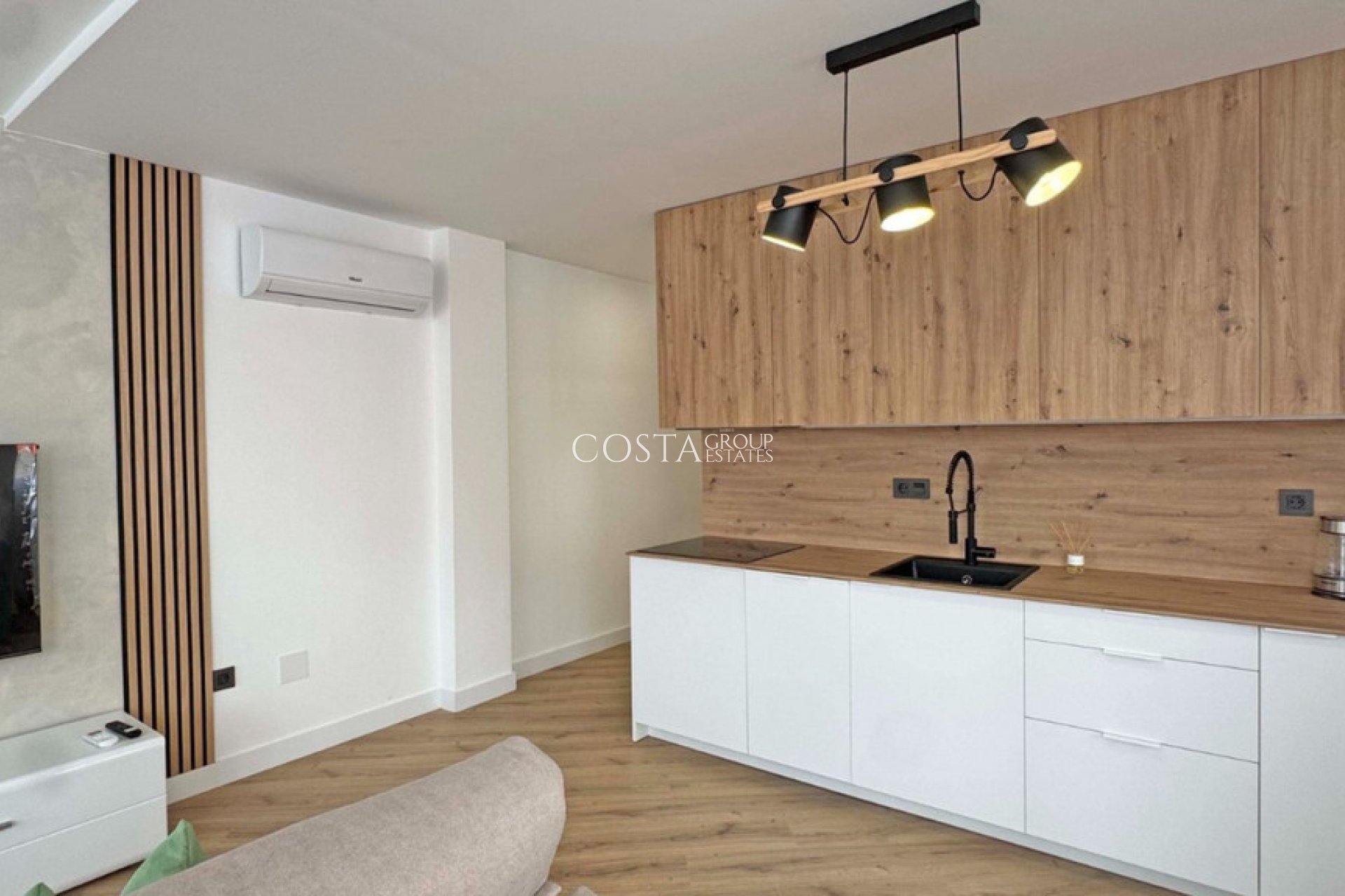 Herverkoop - Apartments -
Torrevieja - Torrevieja Centro