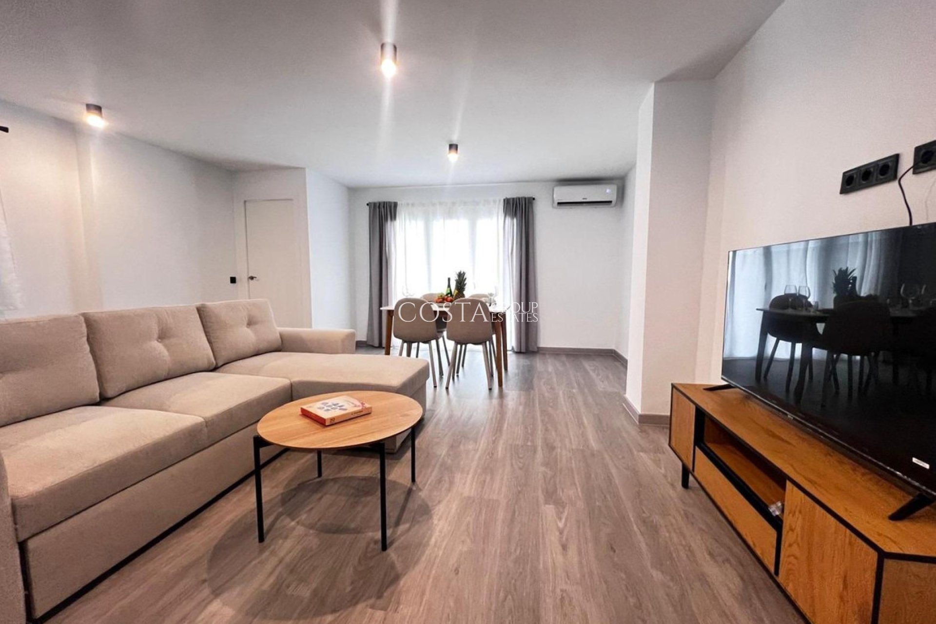 Herverkoop - Apartments -
Torrevieja - Torrevieja Centro