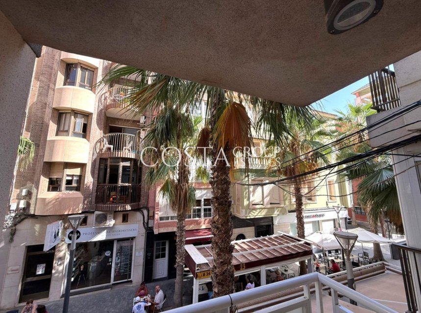 Herverkoop - Apartments -
Torrevieja - Torrevieja Centro