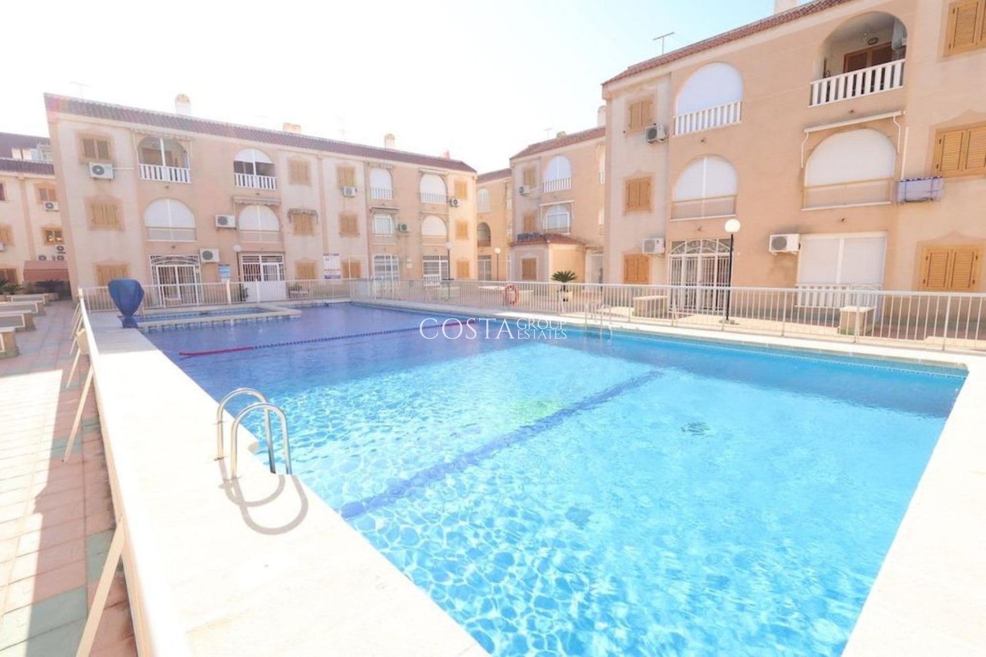 Herverkoop - Apartments -
Torrevieja - Torrevieja Centro