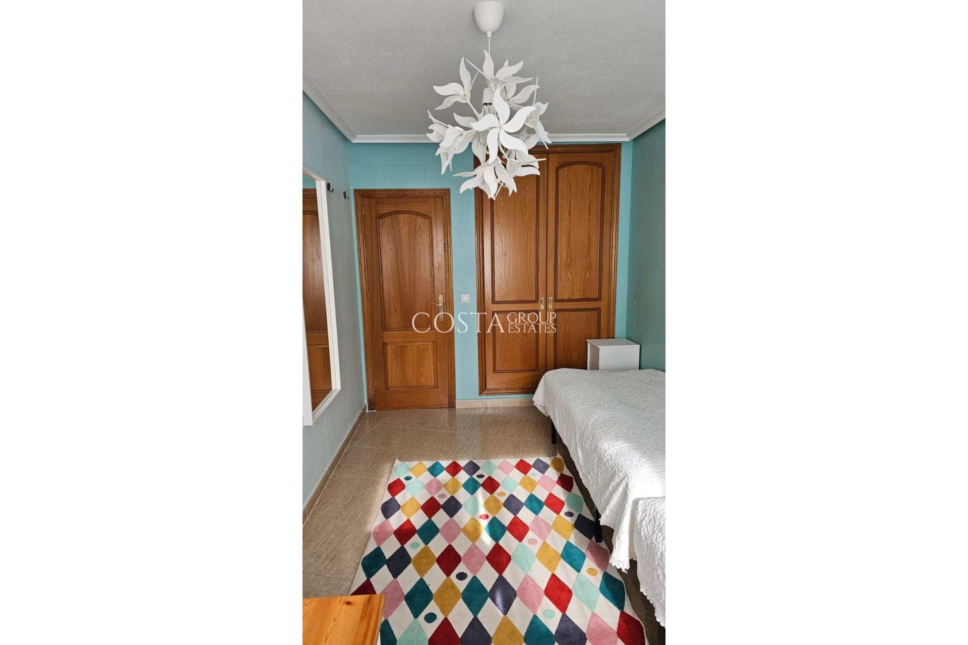 Herverkoop - Apartments -
Torrevieja - Torrevieja Centro