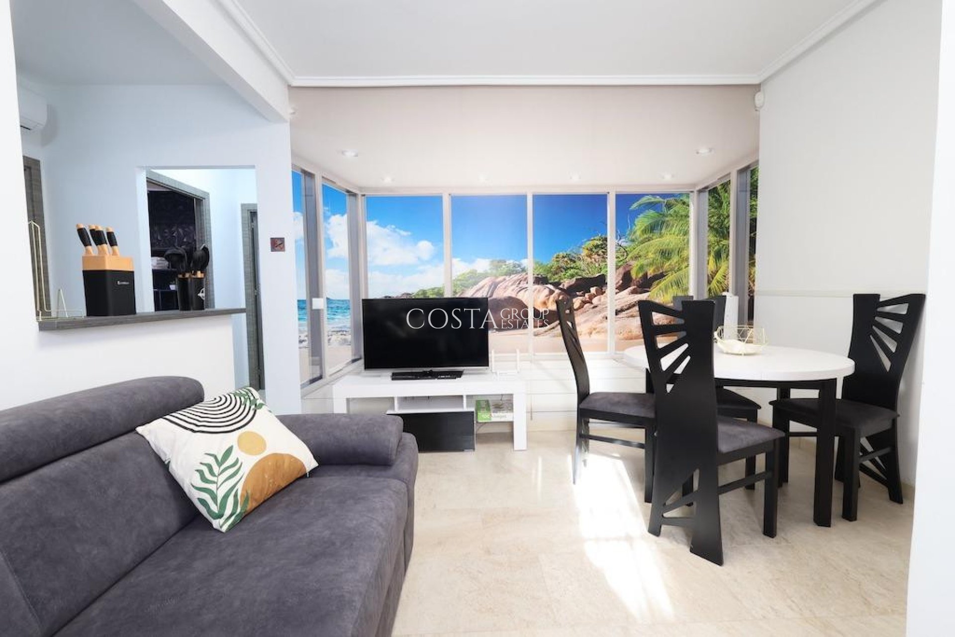 Herverkoop - Apartments -
Torrevieja - Torrevieja Centro