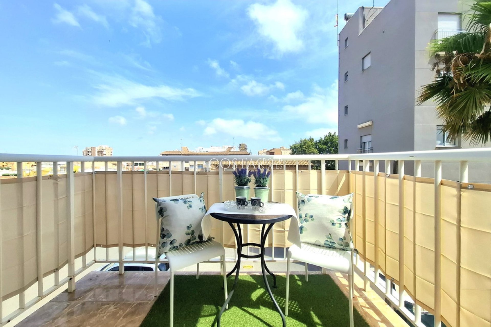 Herverkoop - Apartments -
Torrevieja - Torrevieja Centro