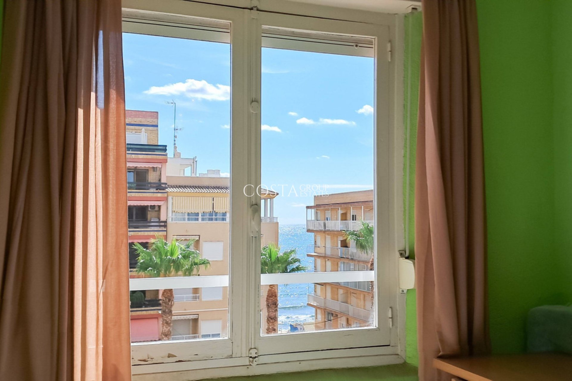 Herverkoop - Apartments -
Torrevieja - Torrevieja Centro