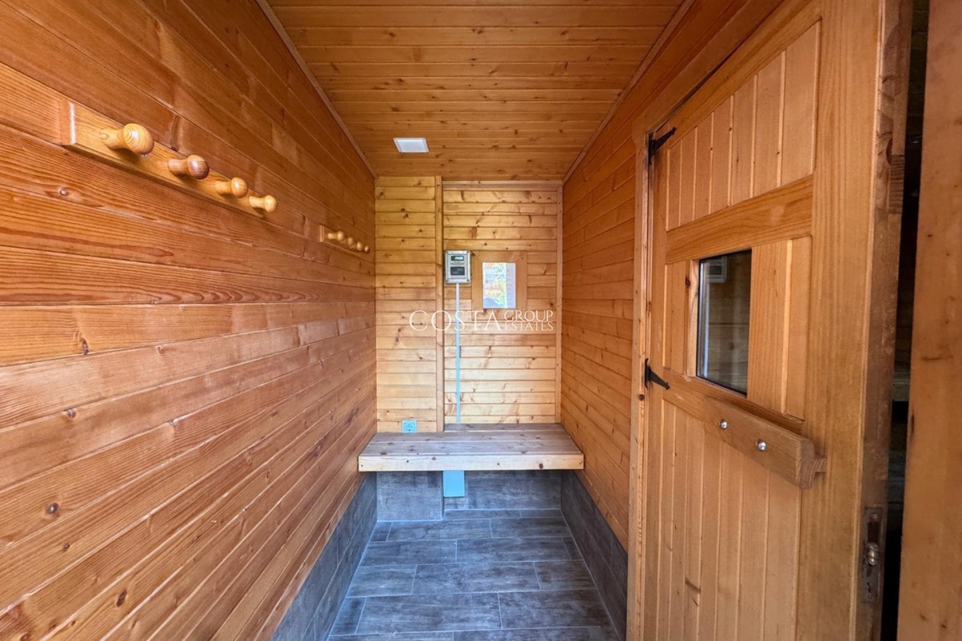 Herverkoop - Apartments -
Torrevieja - Torrevieja Centro