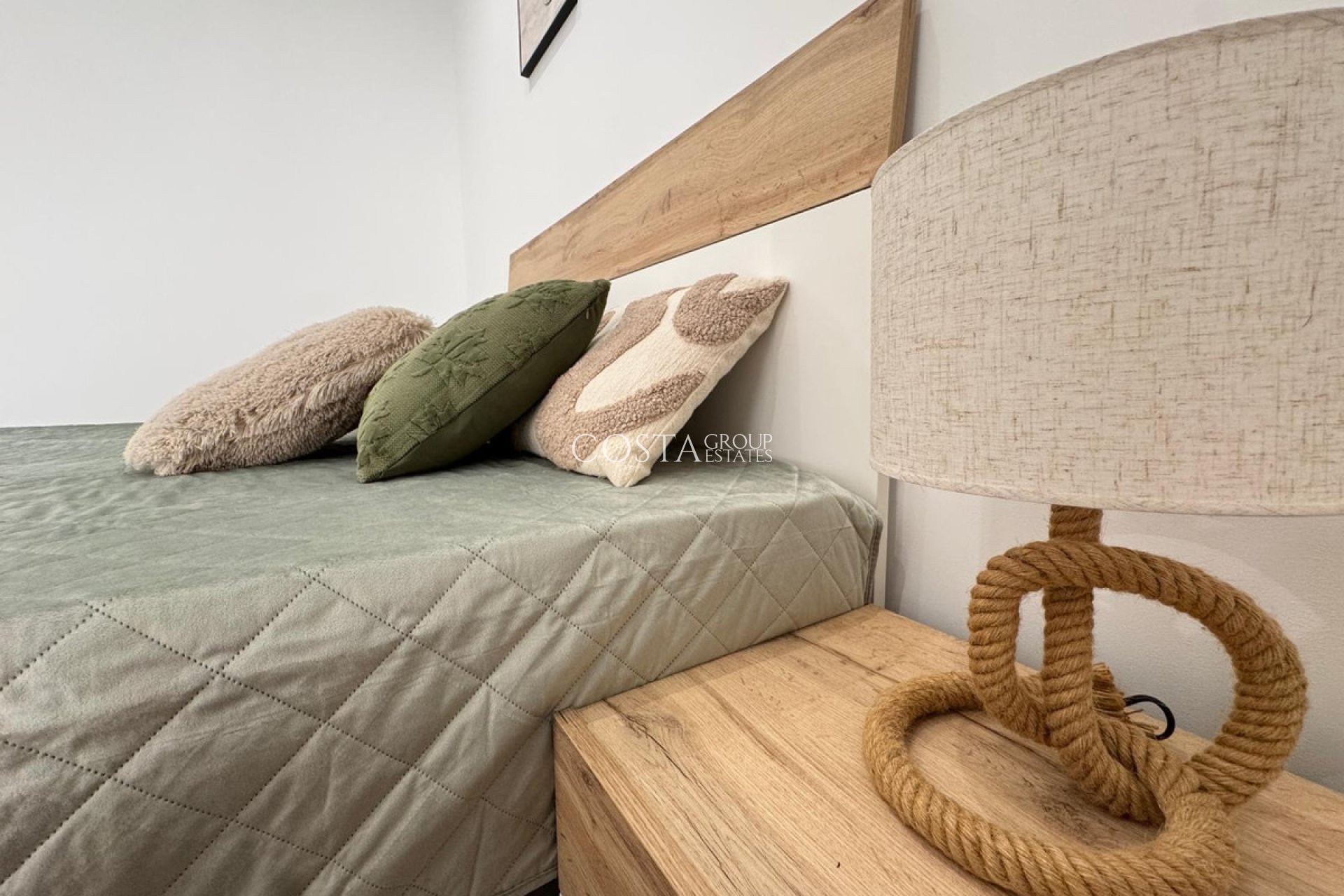 Herverkoop - Apartments -
Torrevieja - Torrevieja Centro