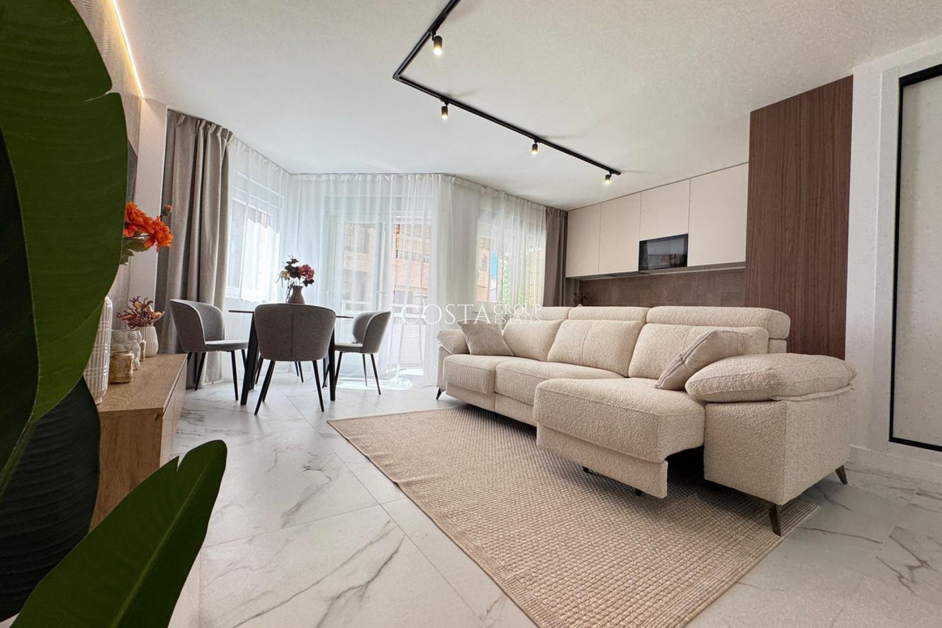 Herverkoop - Apartments -
Torrevieja - Torrevieja Centro