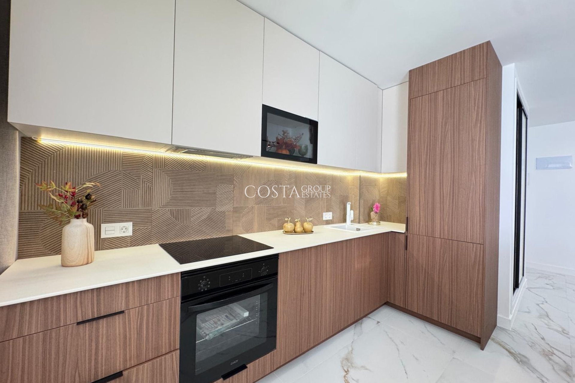 Herverkoop - Apartments -
Torrevieja - Torrevieja Centro