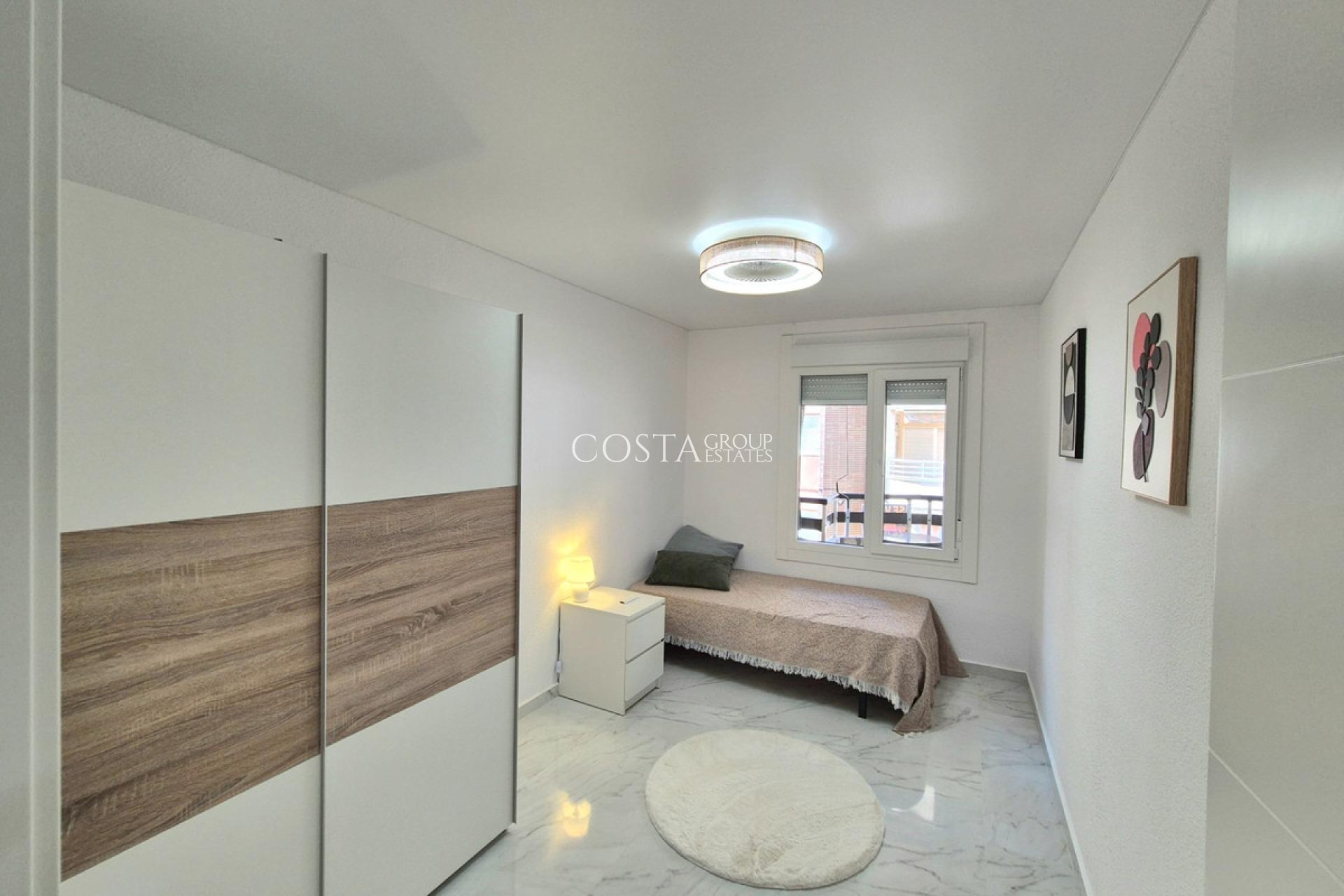 Herverkoop - Apartments -
Torrevieja - Torrevieja Centro