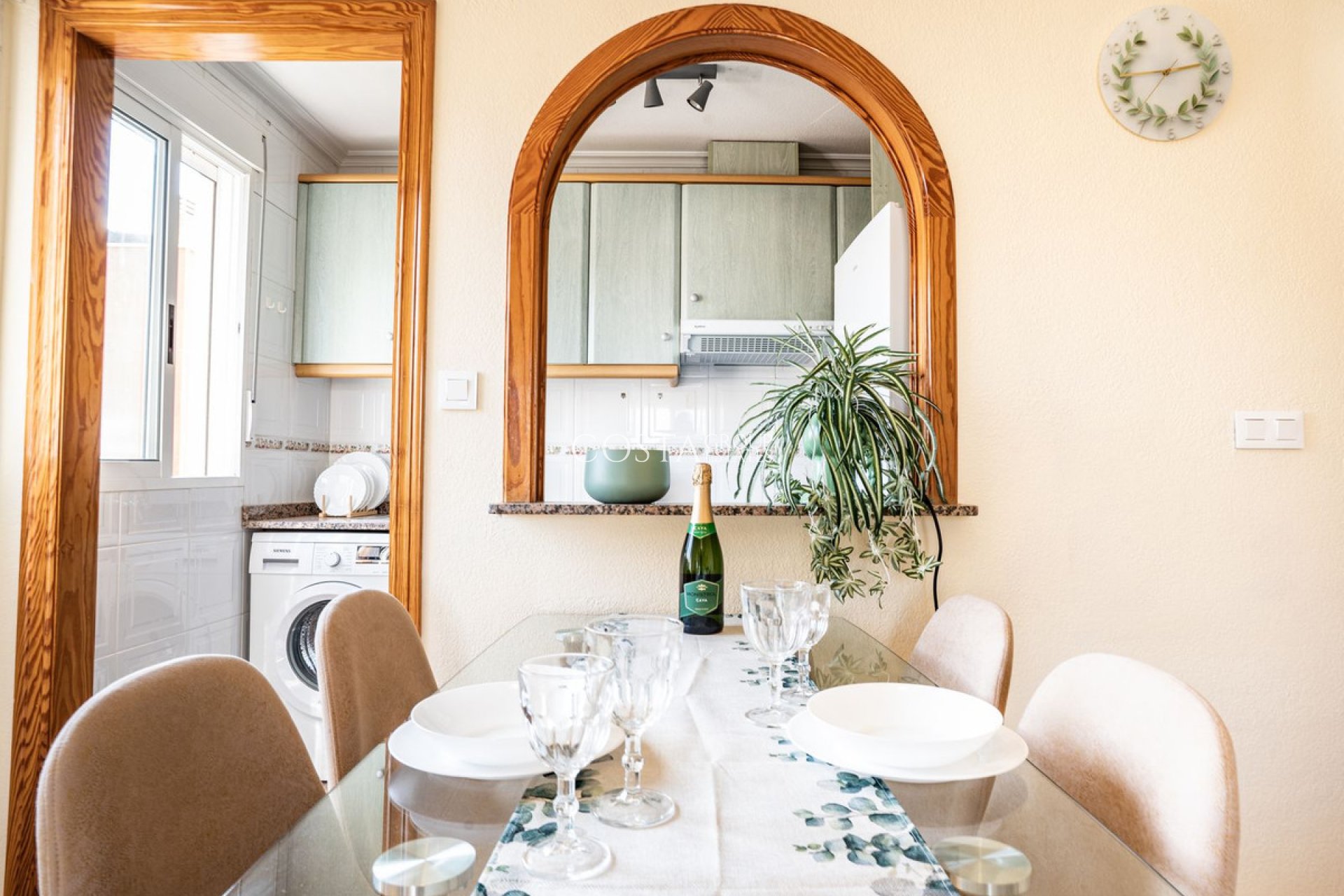 Herverkoop - Apartments -
Torrevieja - Torrevieja Centro