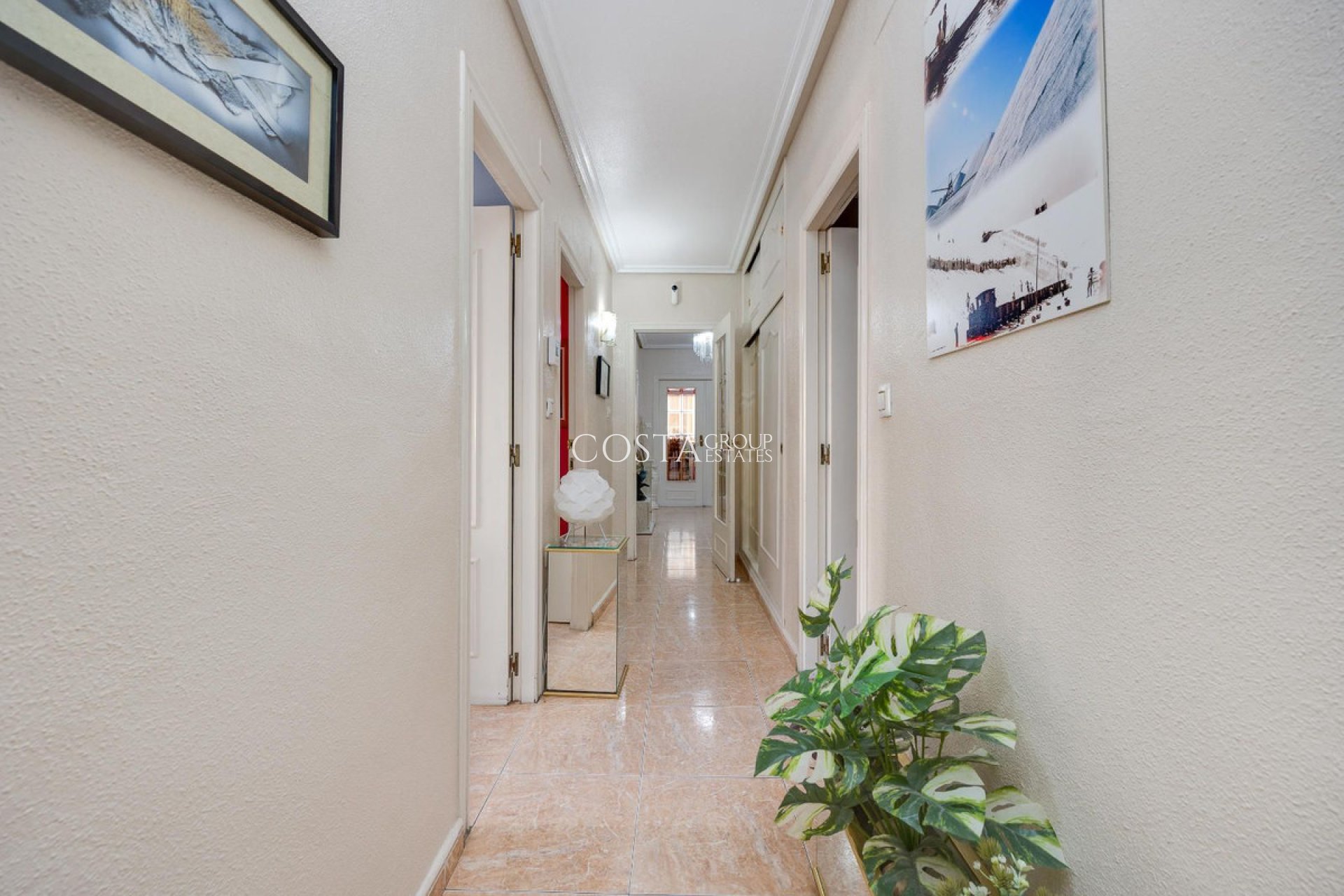 Herverkoop - Apartments -
Torrevieja - Torrevieja Centro