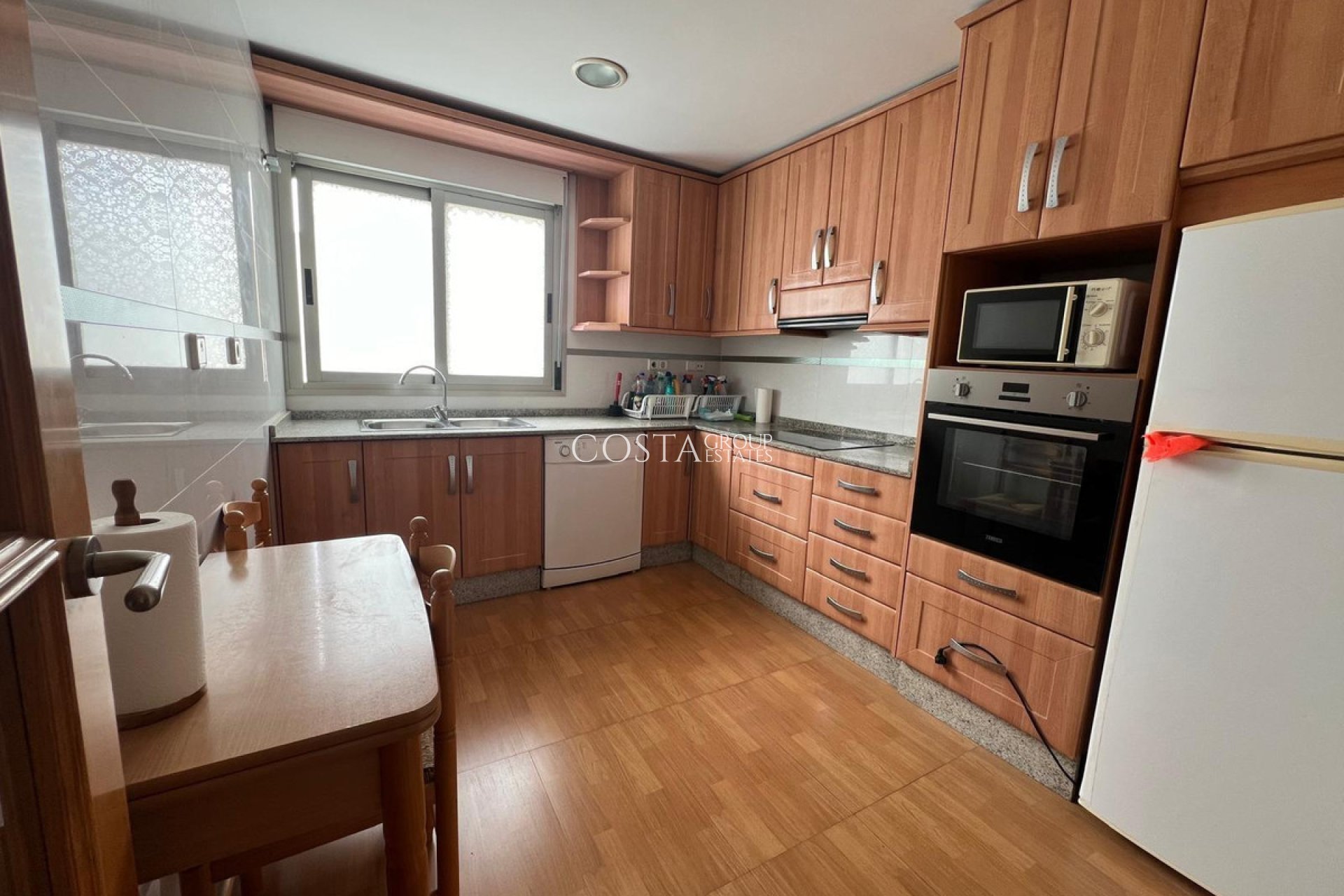 Herverkoop - Apartments -
Torrevieja - Torrevieja Centro