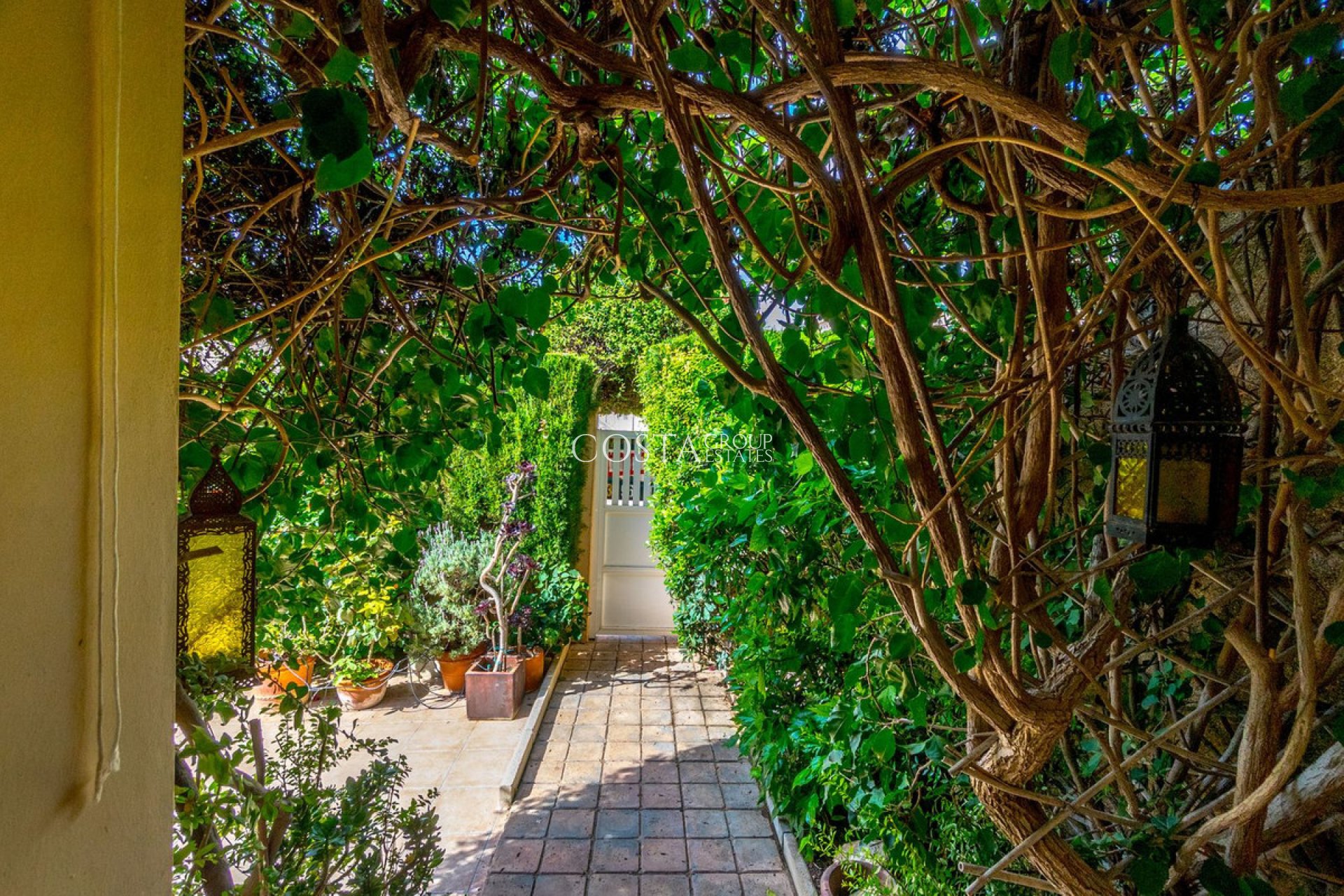 Herverkoop - Apartments -
Torrevieja - Torrevieja Centro