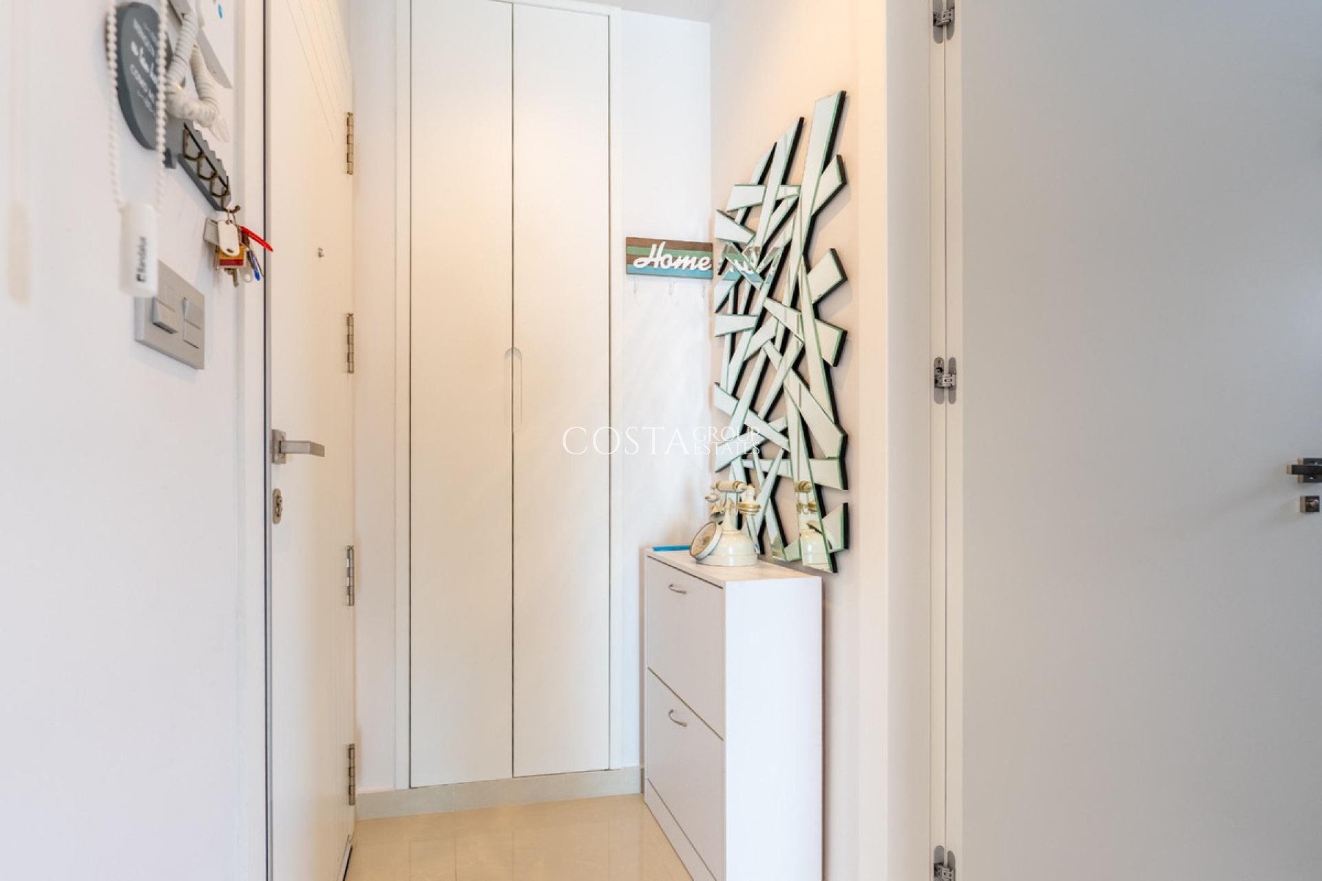 Herverkoop - Apartments -
Torrevieja - Torrevieja Centro