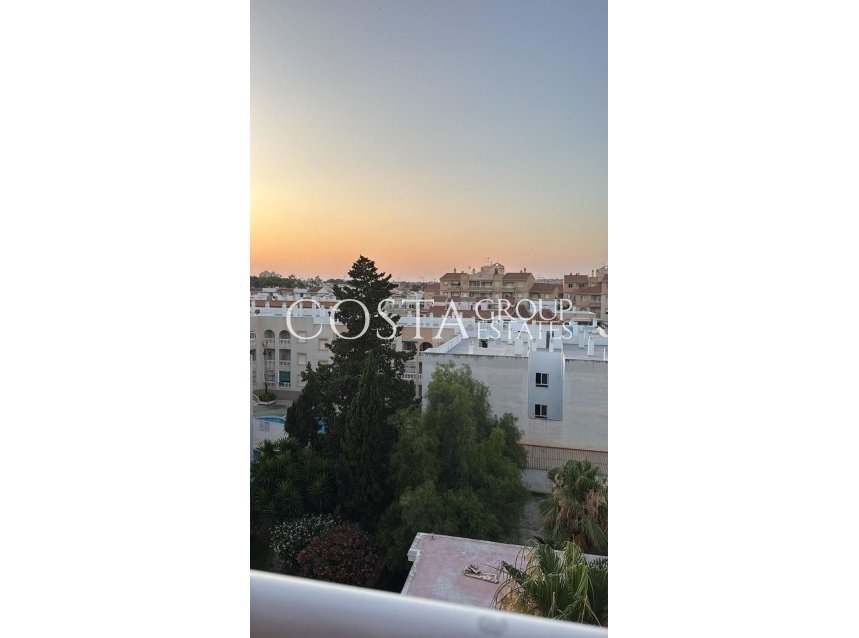 Herverkoop - Apartments -
Torrevieja - Torrevieja Centro